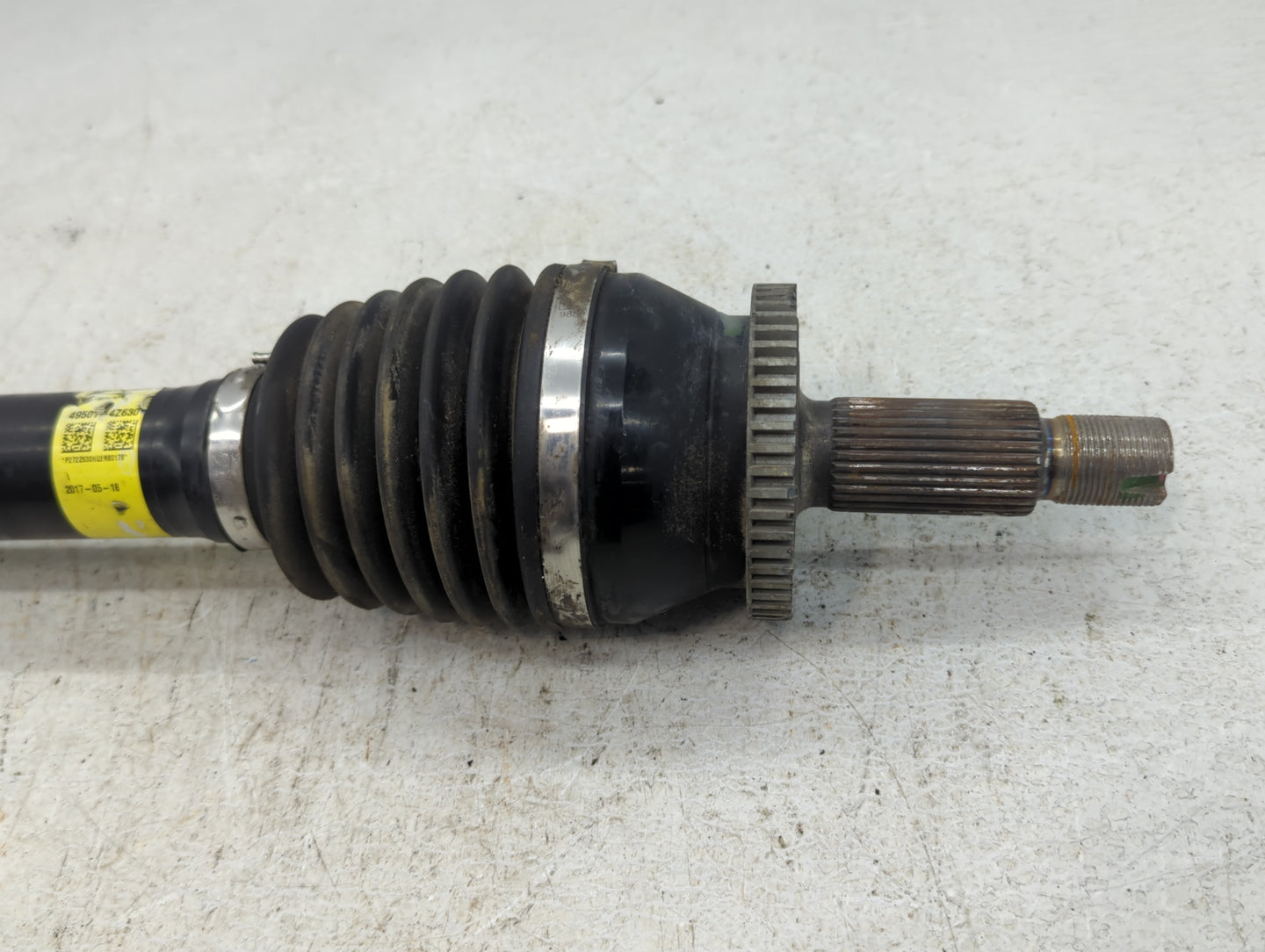 2018 Hyundai Santa Fe Axle Shaft Front Passenger Cv C/v - Oemusedautoparts1.com