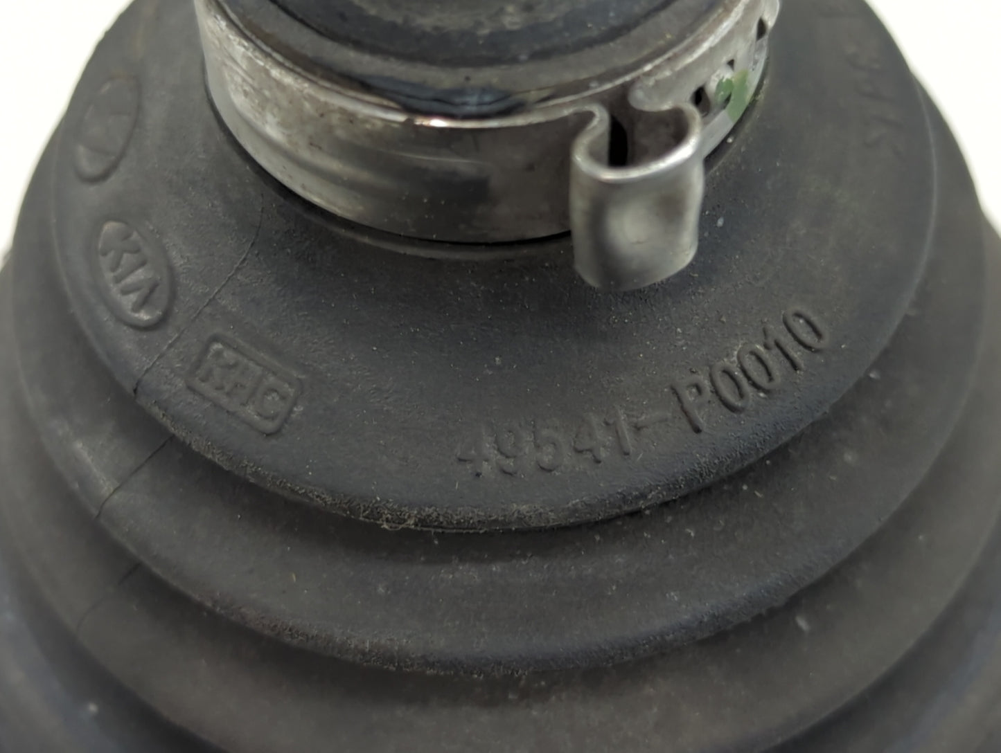 2018 Hyundai Santa Fe Axle Shaft Front Passenger Cv C/v - Oemusedautoparts1.com