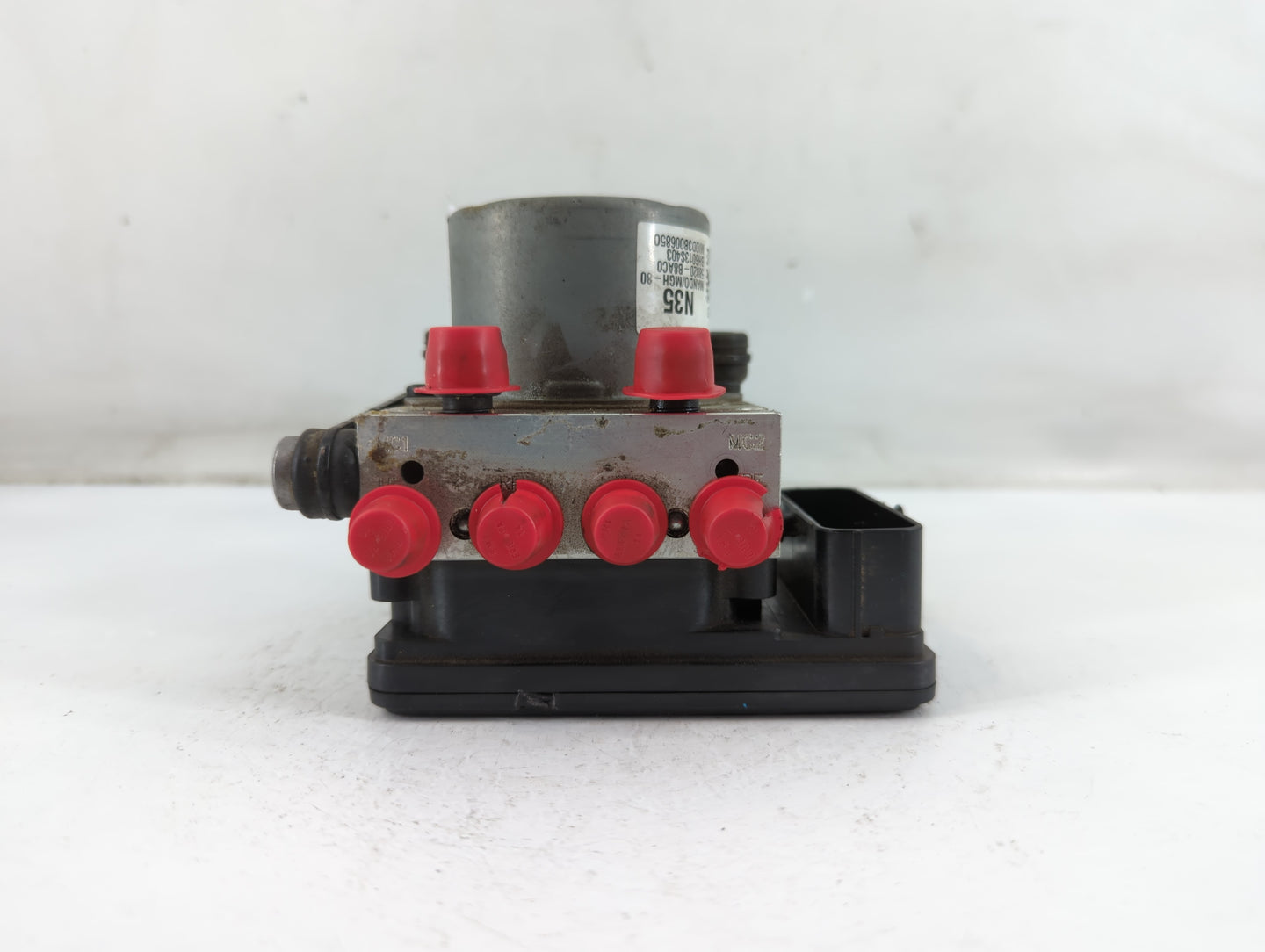 2017-2018 Hyundai Santa Fe ABS Pump Control Module Replacement P/N:58920-B8AC0 Fits Fits 2017 2018 OEM Used Auto Parts - Oem