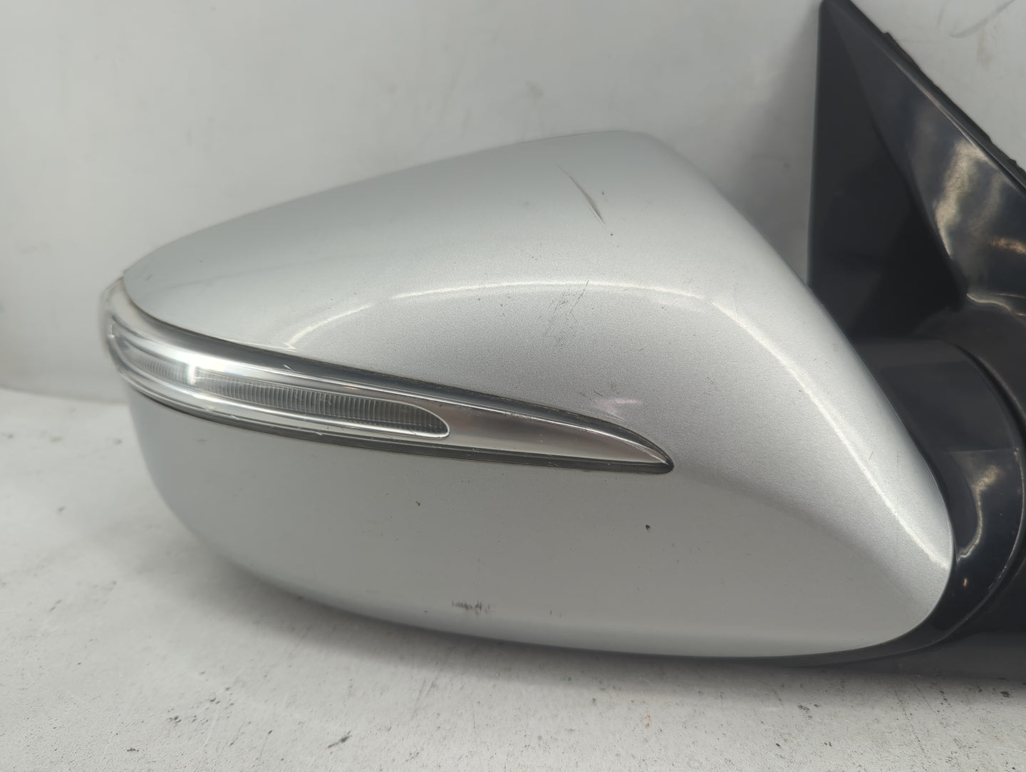 2018 Hyundai Santa Fe Sport Passenger Side View Mirror - Right Door Mirror OEM Used - Oemusedautoparts1.com