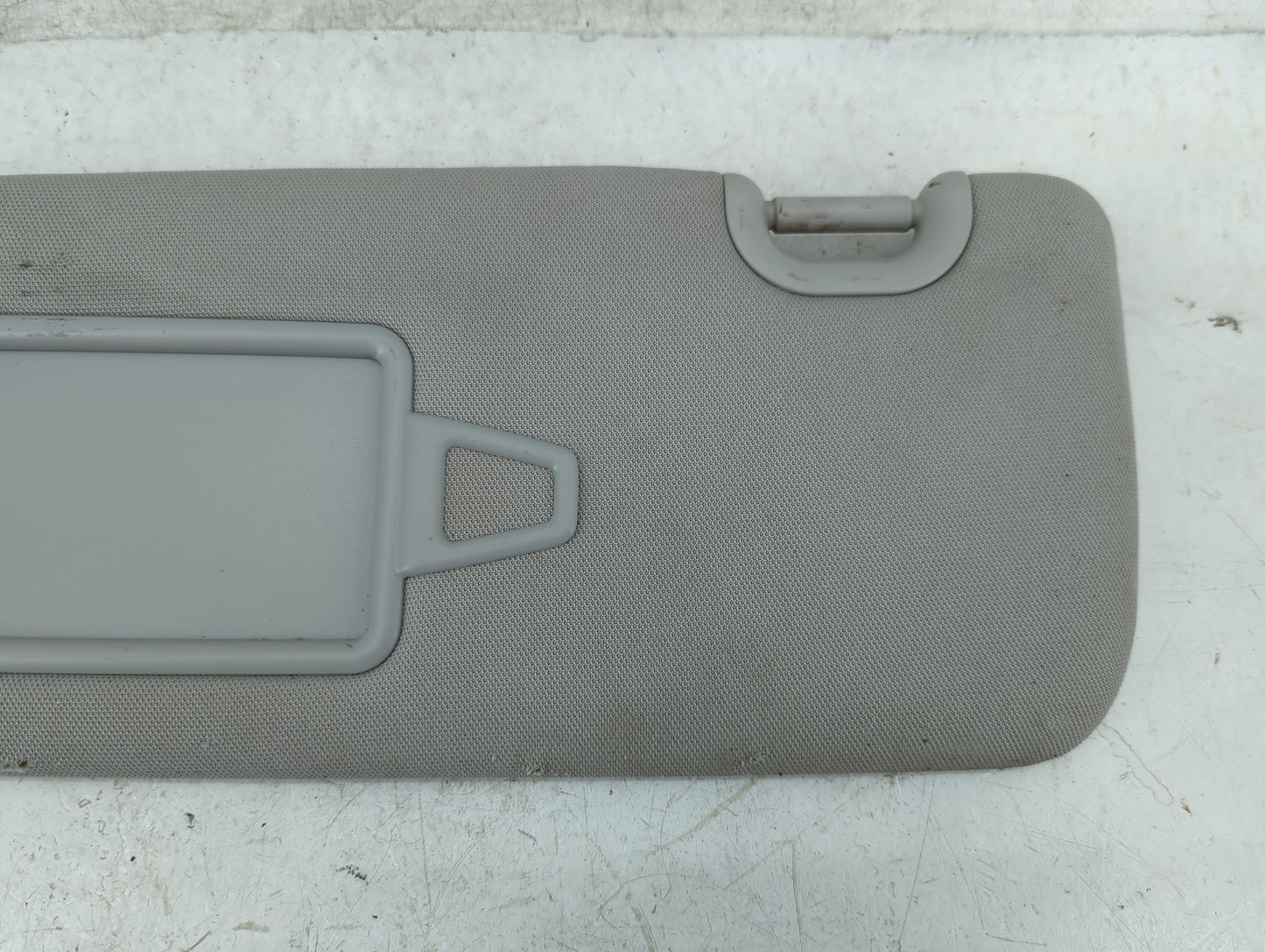 2018 Hyundai Santa Fe Sport Sun Visor Shade Replacement Driver Left Mirror Fits Fits 2013 2014 2015 2016 2017 2019 OEM Used 