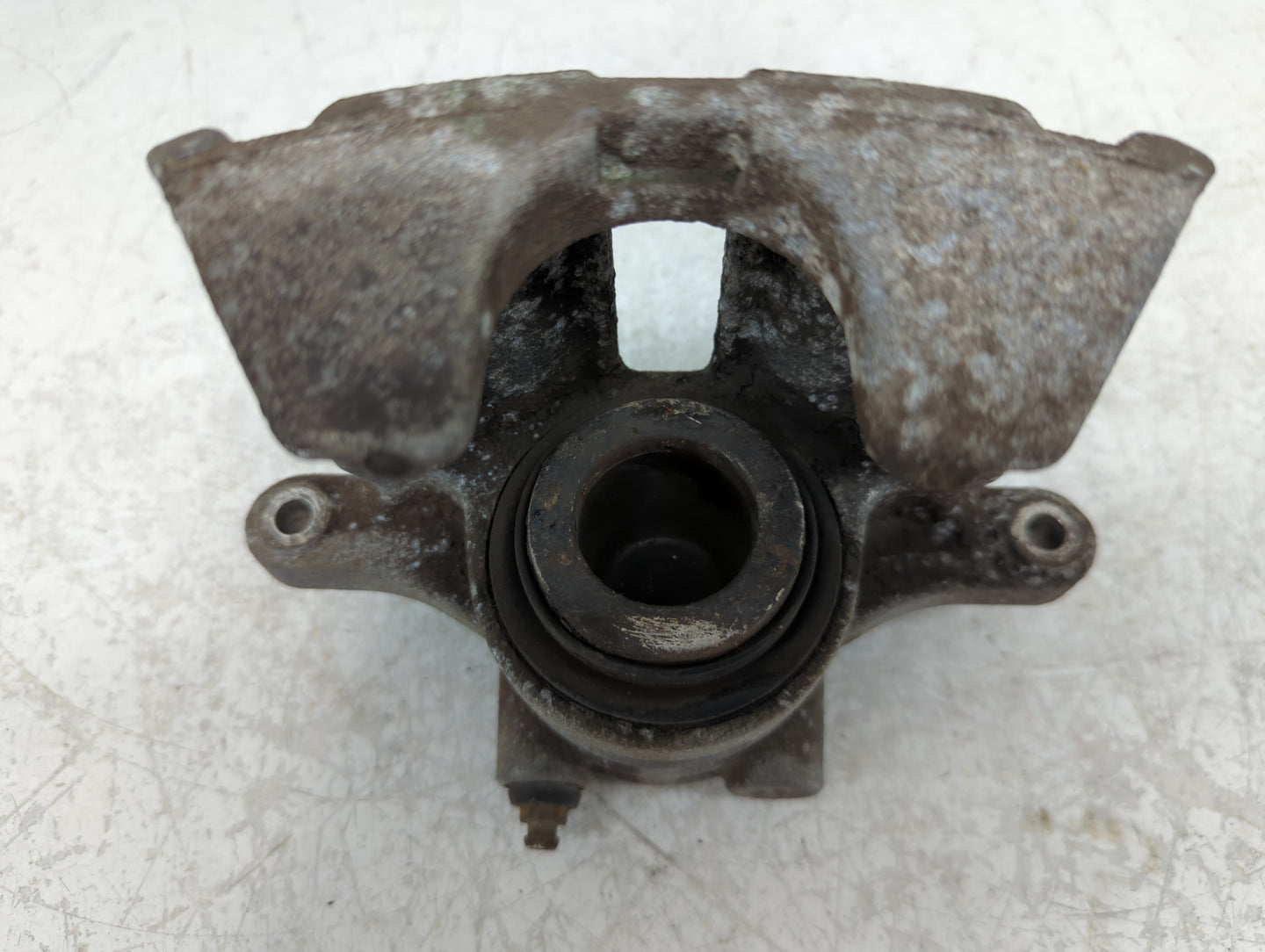 Hyundai Santa Fe Sport Rear Passenger Right Brake Caliper - Oemusedautoparts1.com