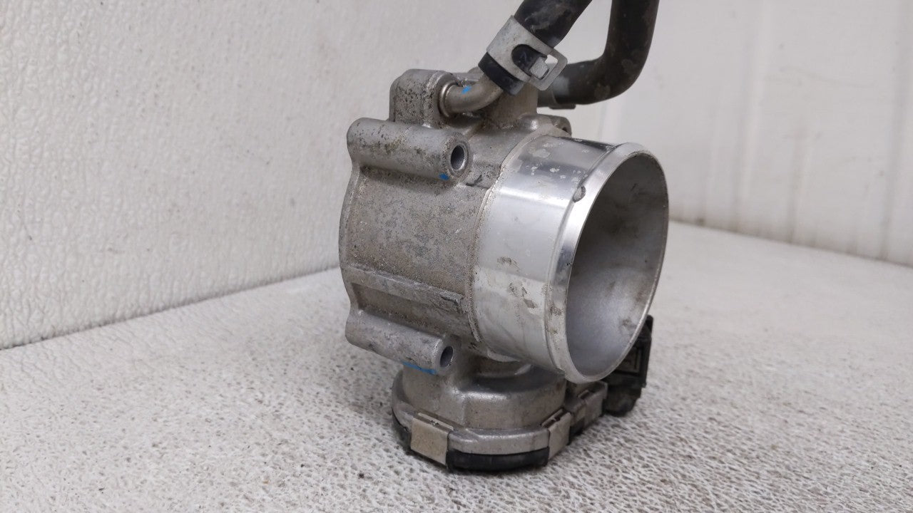 2015-2019 Hyundai Sonata Throttle Body P/N:35100-2G600 Fits Fits 2015 2016 2017 2018 2019 2020 2021 OEM Used Auto Parts - Oe
