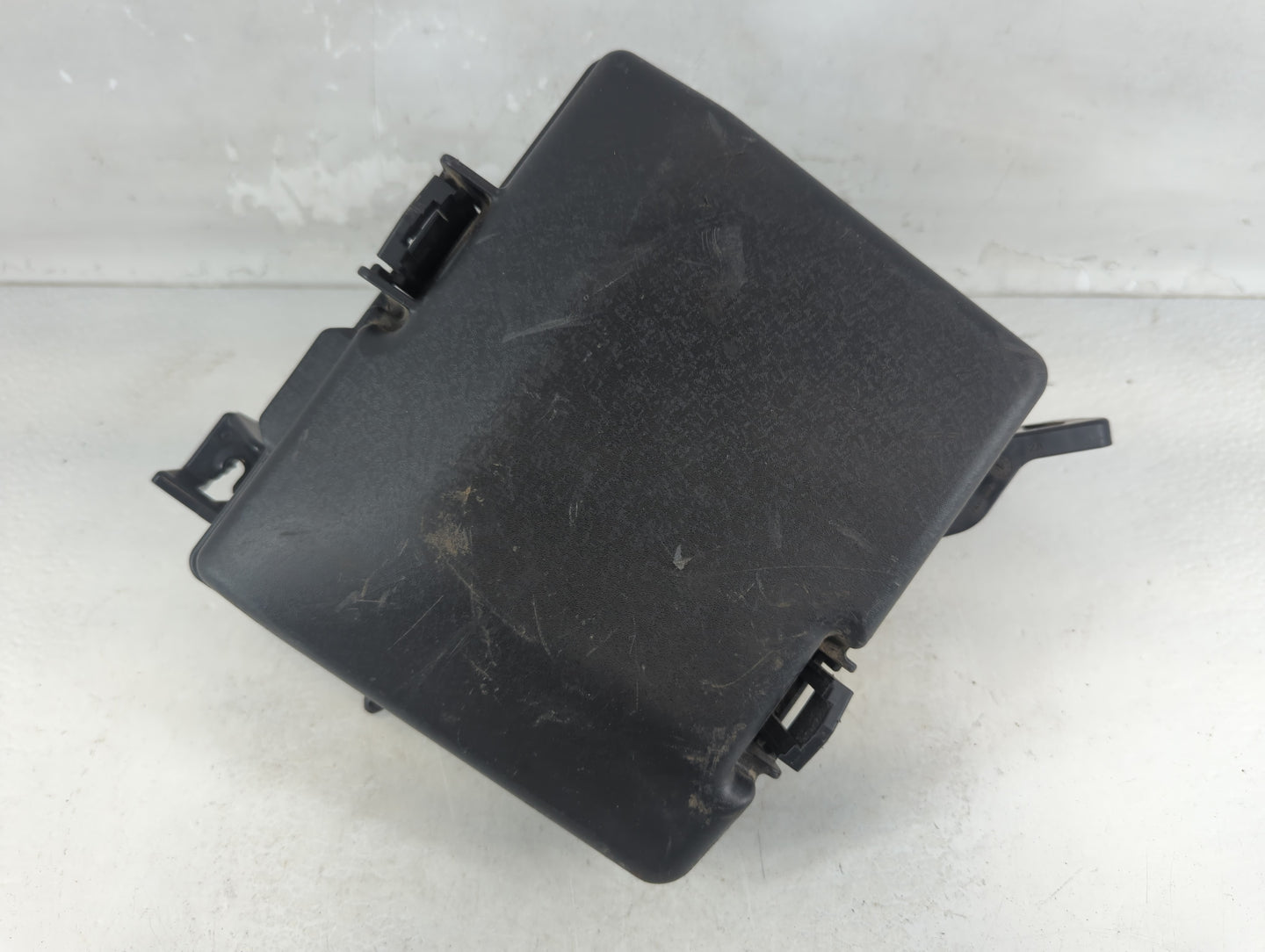 2018-2019 Hyundai Sonata Fusebox Fuse Box Panel Relay Module P/N:91951-C2850 Fits Fits 2018 2019 OEM Used Auto Parts - Oemus