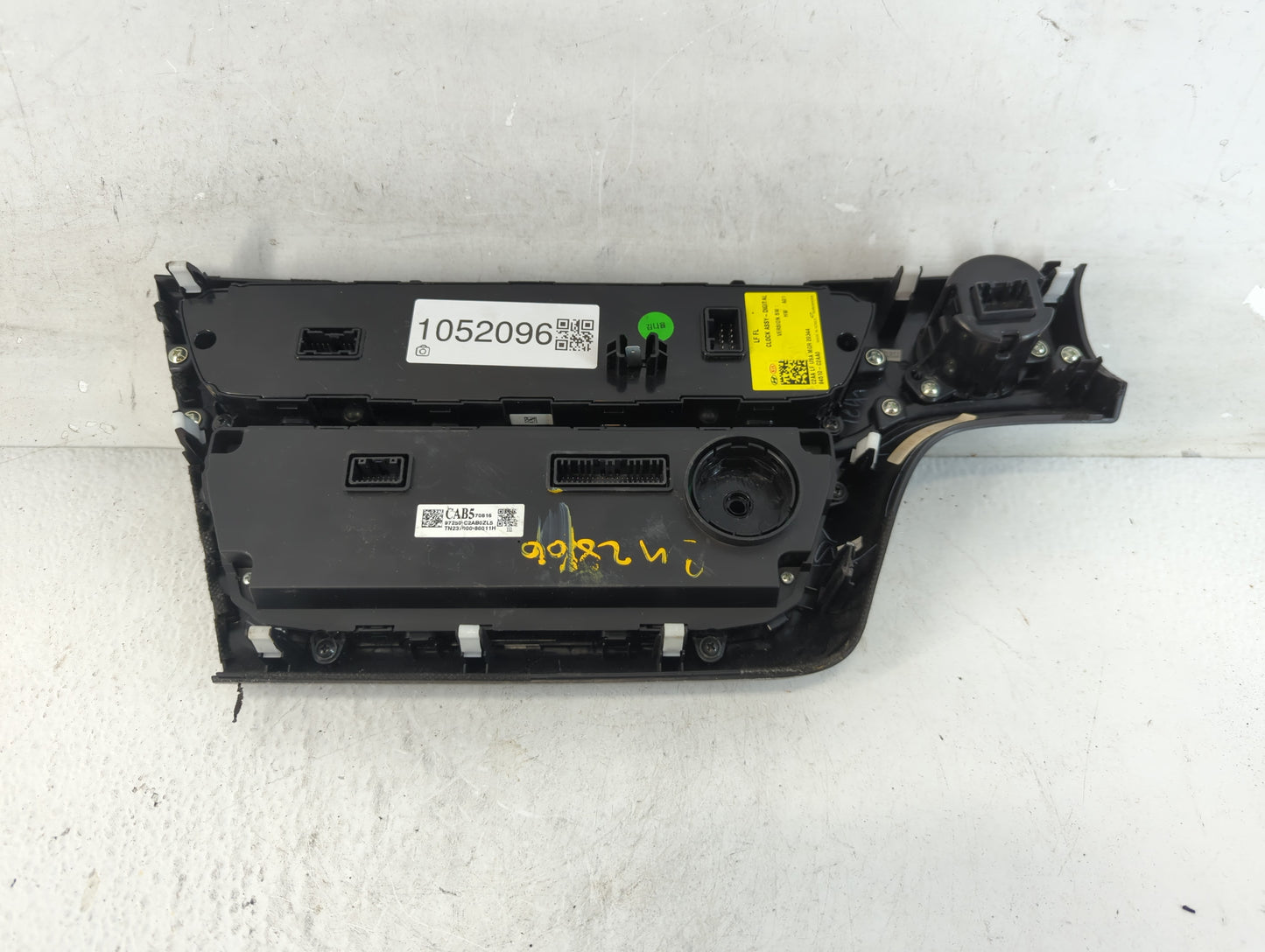 2018-2019 Hyundai Sonata Climate Control Module Temperature AC/Heater Replacement P/N:97250-C2AB0ZL5 Fits Fits 2018 2019 OEM