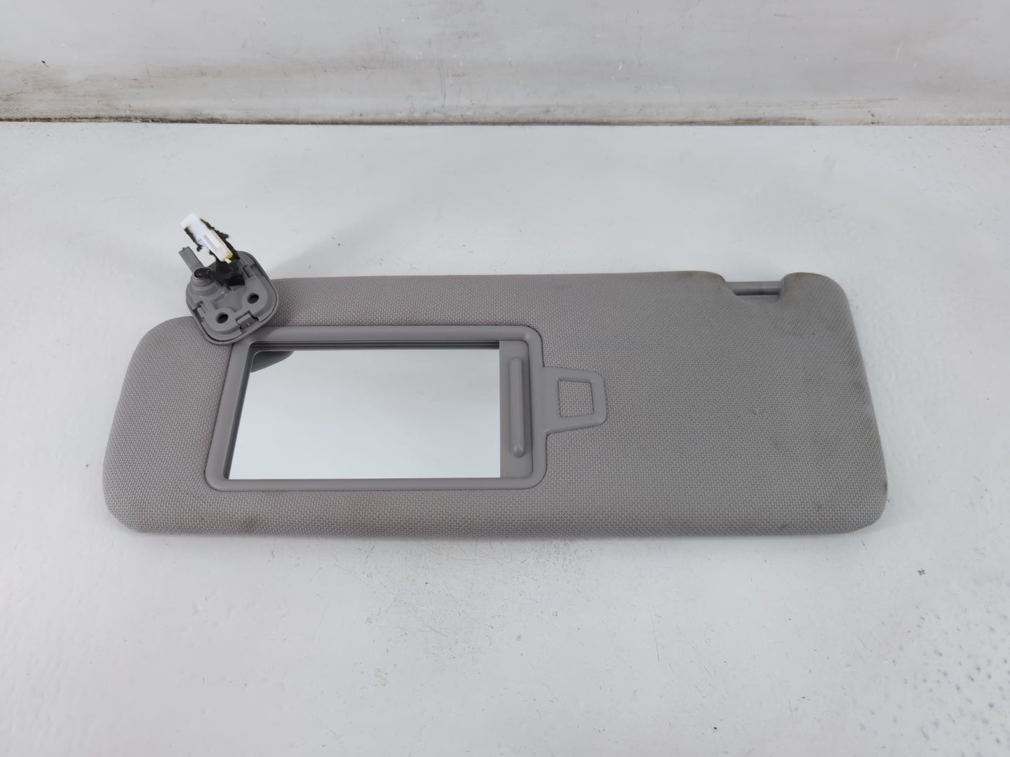 2016-2019 Hyundai Sonata Sun Visor Shade Replacement Driver Left Mirror Fits Fits 2016 2017 2018 2019 OEM Used Auto Parts - 