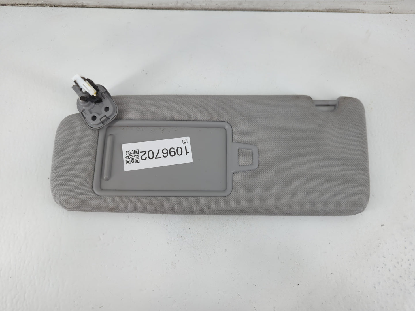 2016-2019 Hyundai Sonata Sun Visor Shade Replacement Driver Left Mirror Fits Fits 2016 2017 2018 2019 OEM Used Auto Parts - 