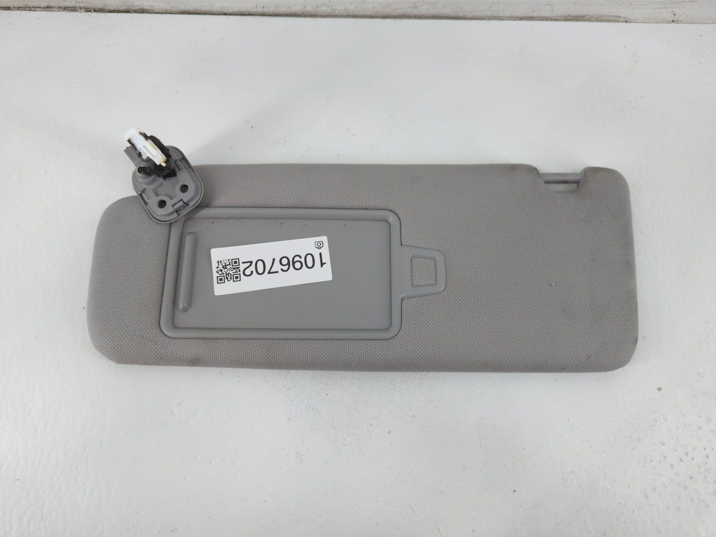 2016-2019 Hyundai Sonata Sun Visor Shade Replacement Driver Left Mirror Fits Fits 2016 2017 2018 2019 OEM Used Auto Parts - 