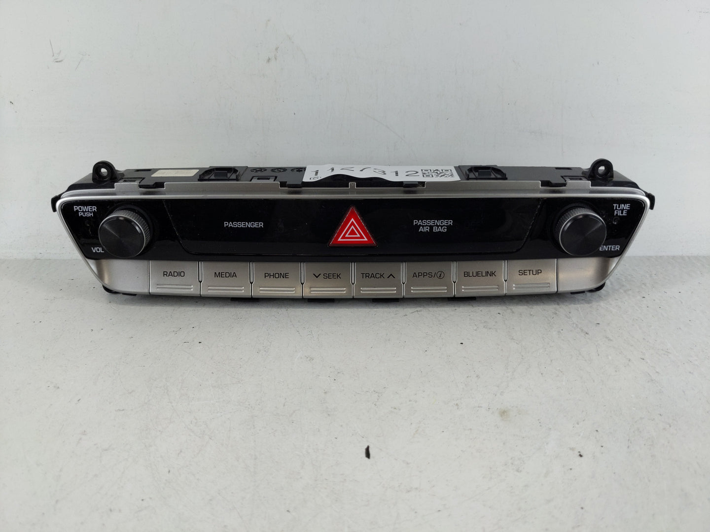 2018-2019 Hyundai Sonata Radio AM FM Cd Player Receiver Replacement P/N:94510-C2AA0 Fits Fits 2018 2019 OEM Used Auto Parts 