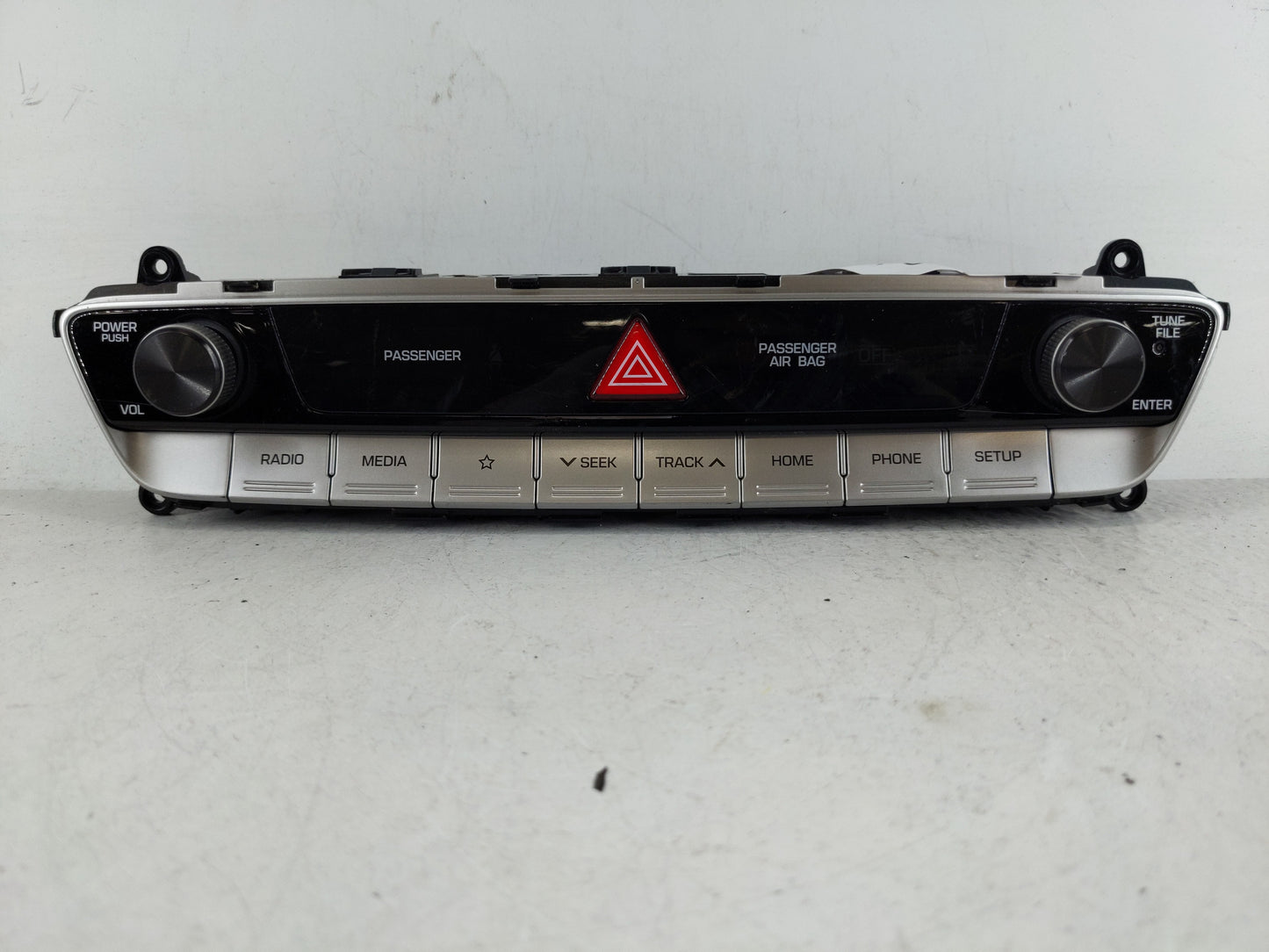 2018 Hyundai Sonata Radio AM FM Cd Player Receiver Replacement Fits OEM Used Auto Parts - Oemusedautoparts1.com