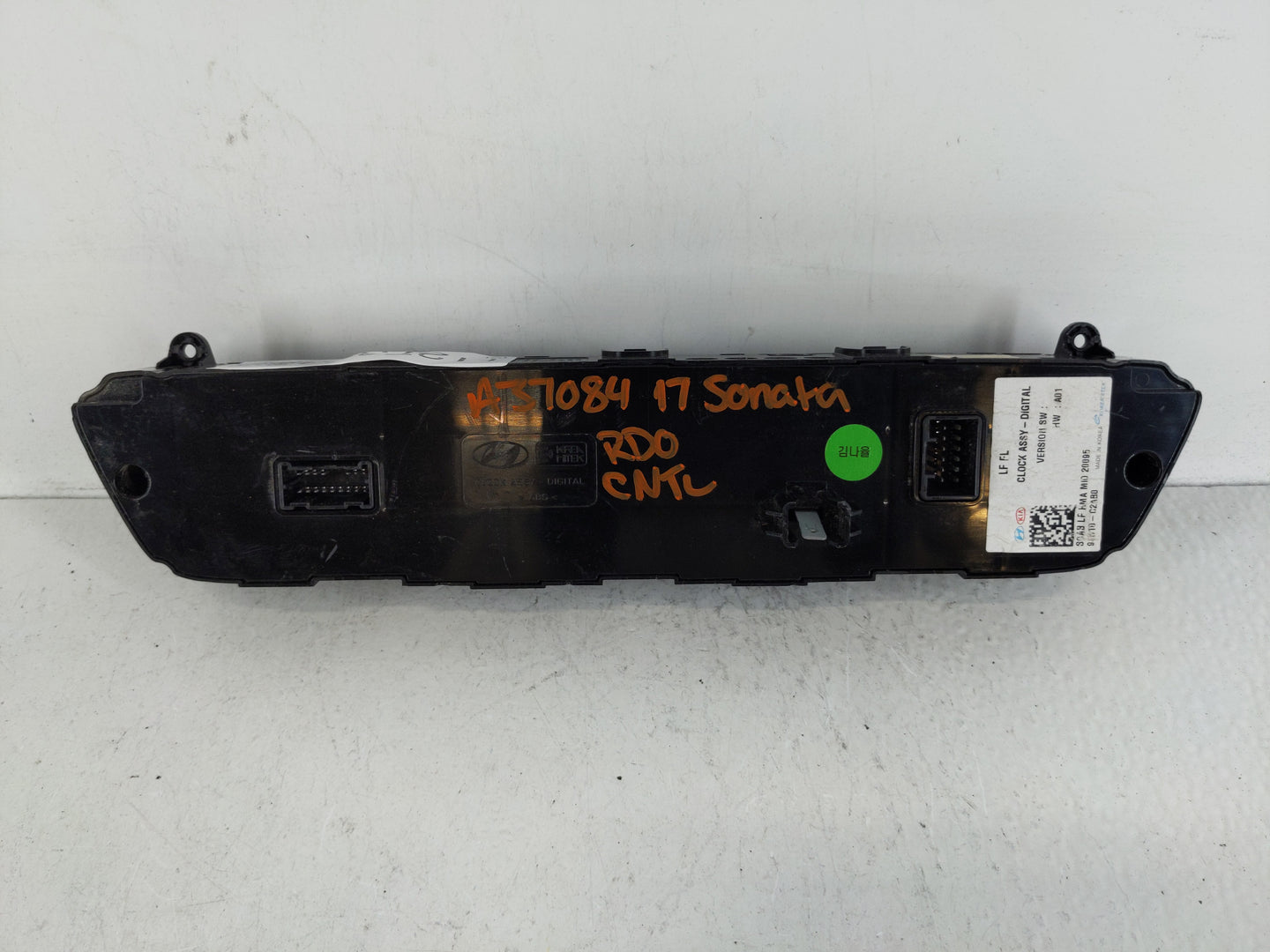 2018 Hyundai Sonata Radio AM FM Cd Player Receiver Replacement Fits OEM Used Auto Parts - Oemusedautoparts1.com