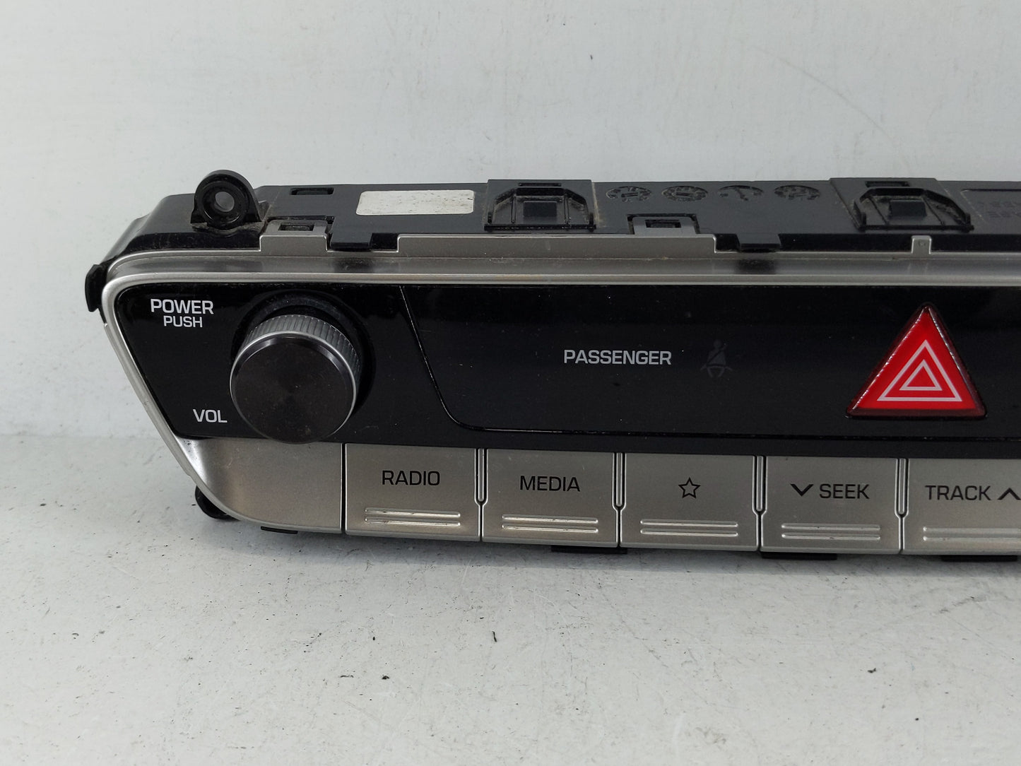 2018-2019 Hyundai Sonata Radio AM FM Cd Player Receiver Replacement P/N:94510-C2AB0 Fits Fits 2018 2019 OEM Used Auto Parts 