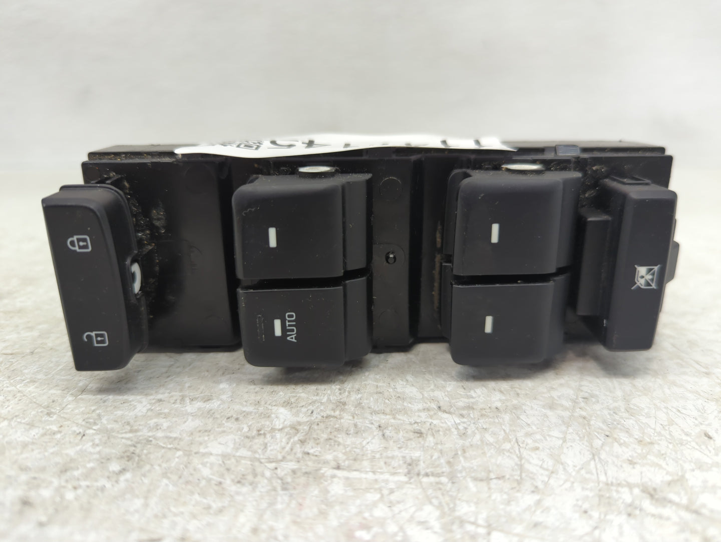 2015-2019 Hyundai Sonata Master Power Window Switch Replacement Driver Side Left P/N:93570-C1000 Fits OEM Used Auto Parts - 