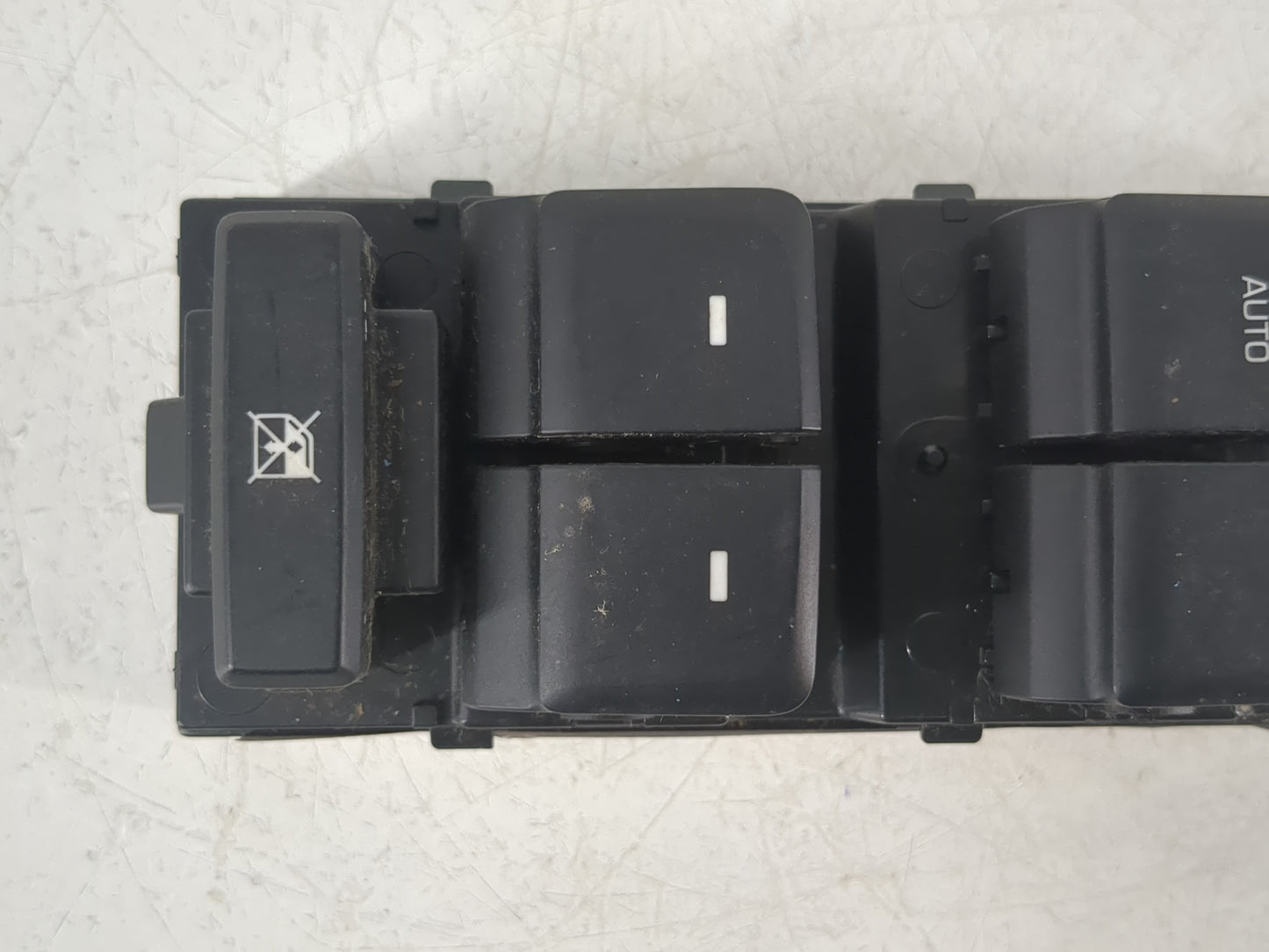 2015-2019 Hyundai Sonata Master Power Window Switch Replacement Driver Side Left P/N:93570-C1000 Fits OEM Used Auto Parts - 