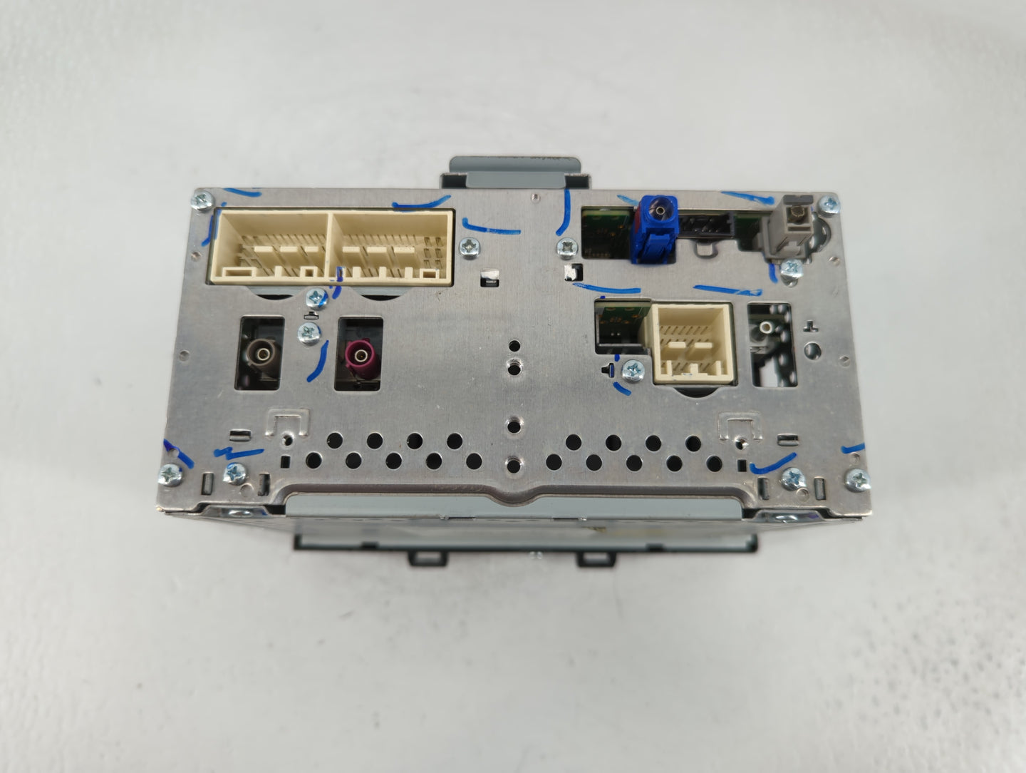 2018-2019 Hyundai Sonata Radio AM FM Cd Player Receiver Replacement P/N:96160C2UB04X Fits Fits 2018 2019 OEM Used Auto Parts