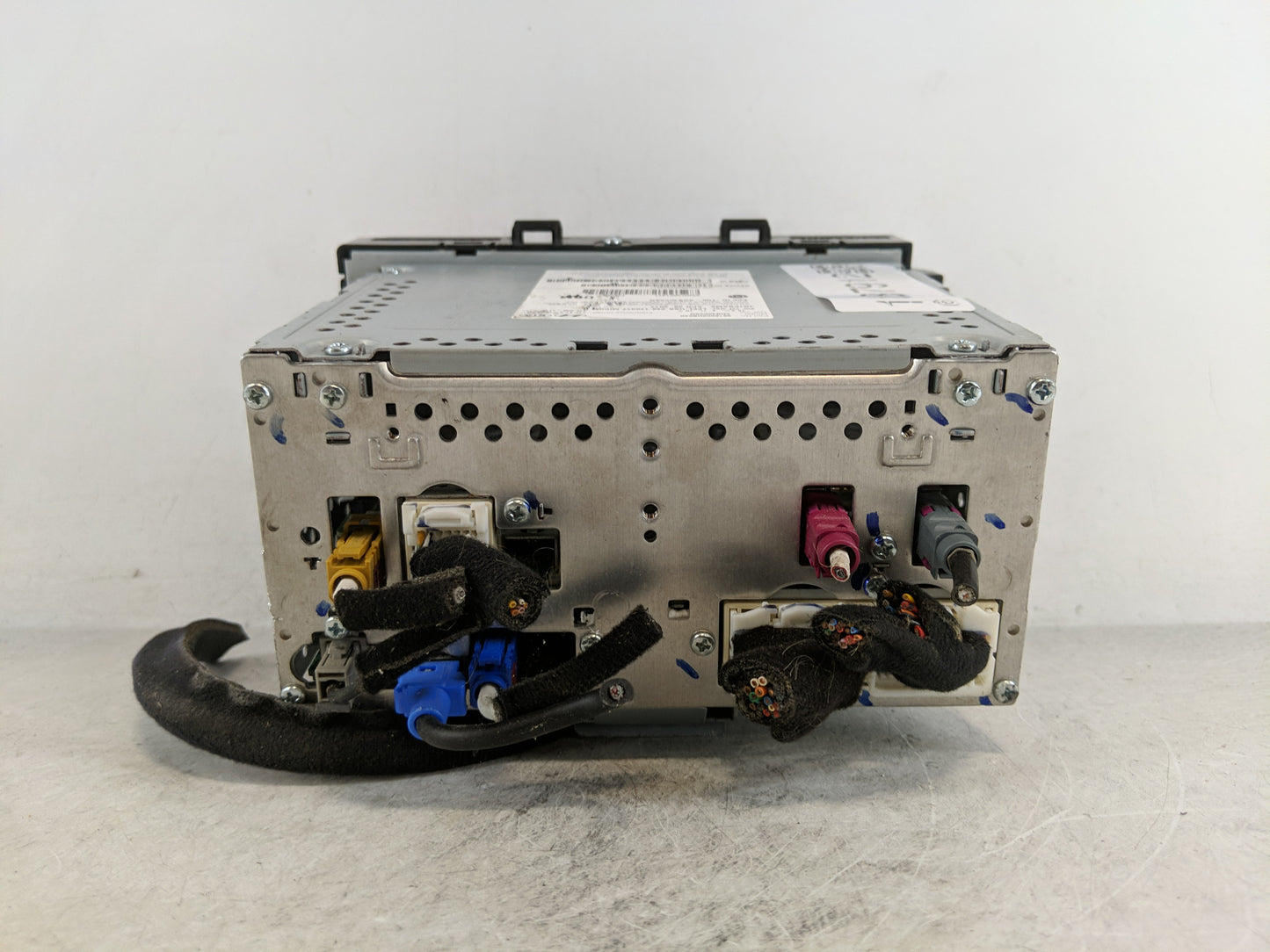 2018-2019 Hyundai Sonata Radio AM FM Cd Player Receiver Replacement P/N:96160C2UB04X Fits Fits 2018 2019 OEM Used Auto Parts