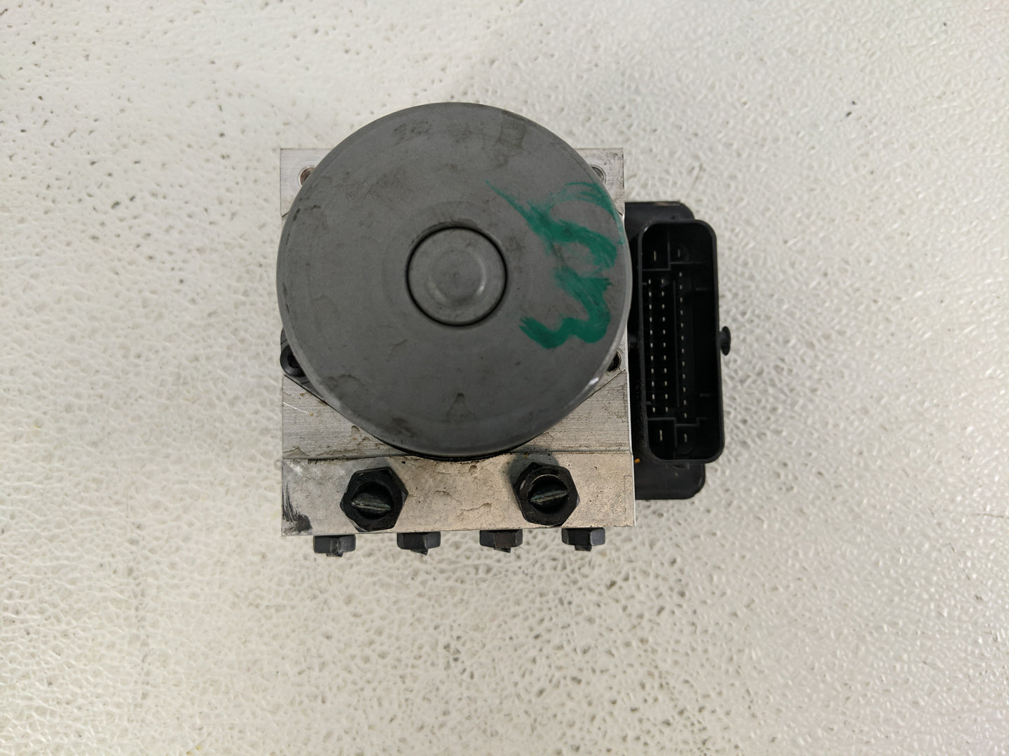 2018-2019 Hyundai Sonata ABS Pump Control Module Replacement P/N:C2589-20520 Fits Fits 2018 2019 OEM Used Auto Parts - Oemus