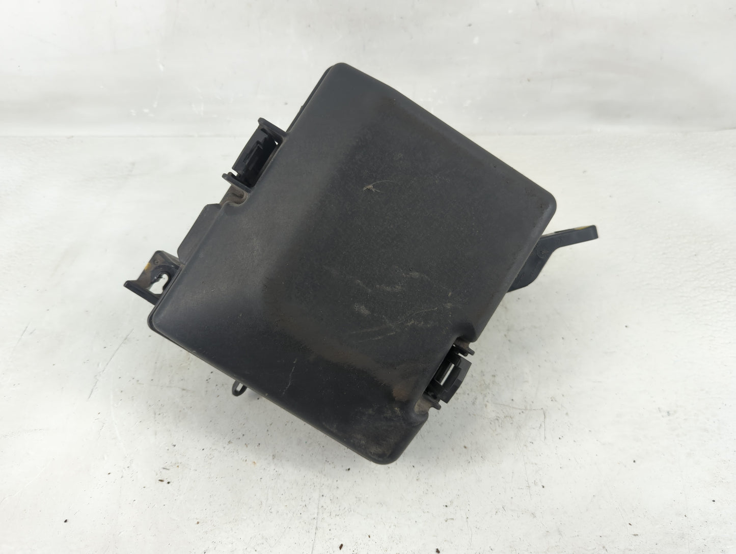 2018-2019 Hyundai Sonata Fusebox Fuse Box Panel Relay Module P/N:91951-C2850 Fits Fits 2018 2019 OEM Used Auto Parts - Oemus