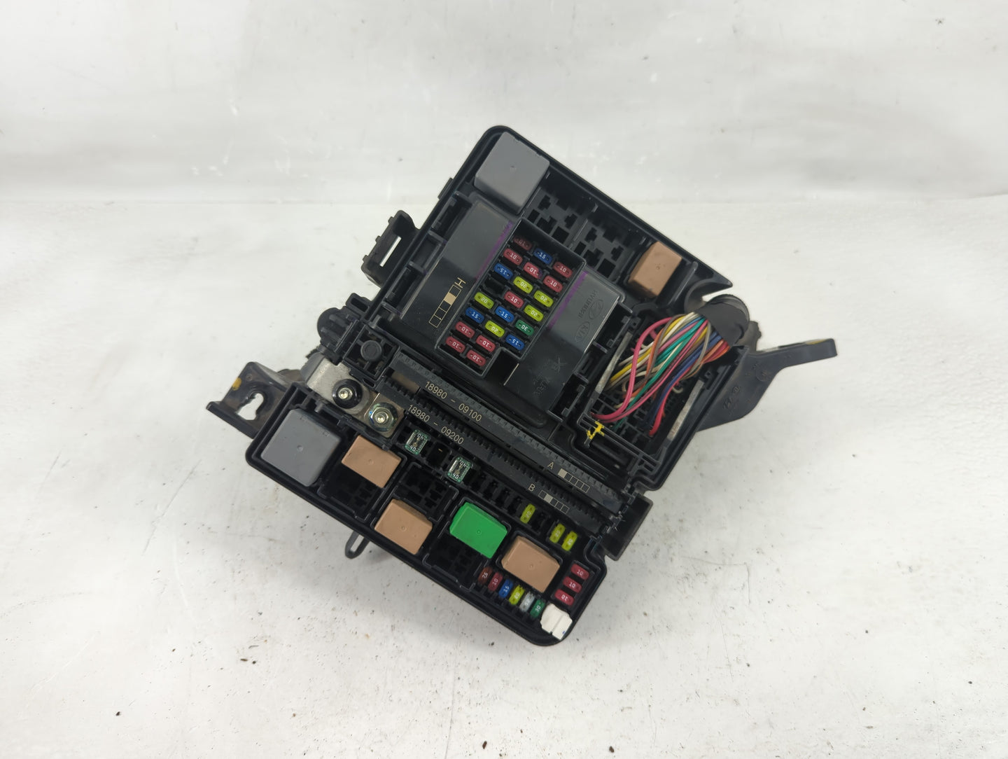 2018-2019 Hyundai Sonata Fusebox Fuse Box Panel Relay Module P/N:91951-C2850 Fits Fits 2018 2019 OEM Used Auto Parts - Oemus
