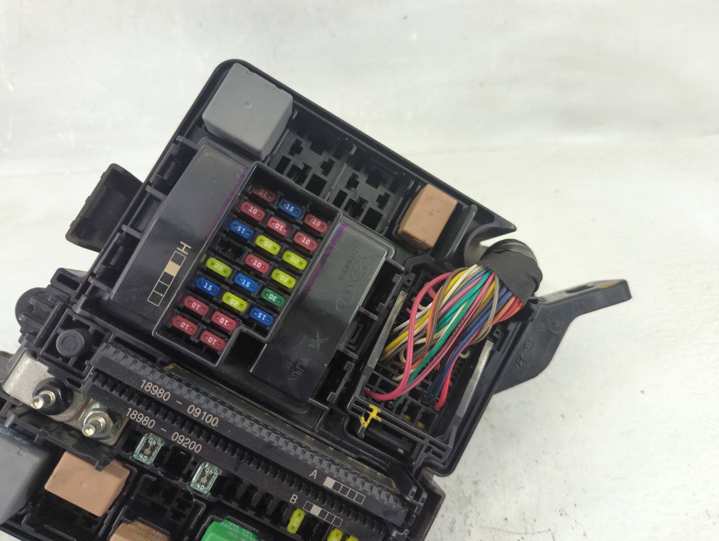 2018-2019 Hyundai Sonata Fusebox Fuse Box Panel Relay Module P/N:91951-C2850 Fits Fits 2018 2019 OEM Used Auto Parts - Oemus
