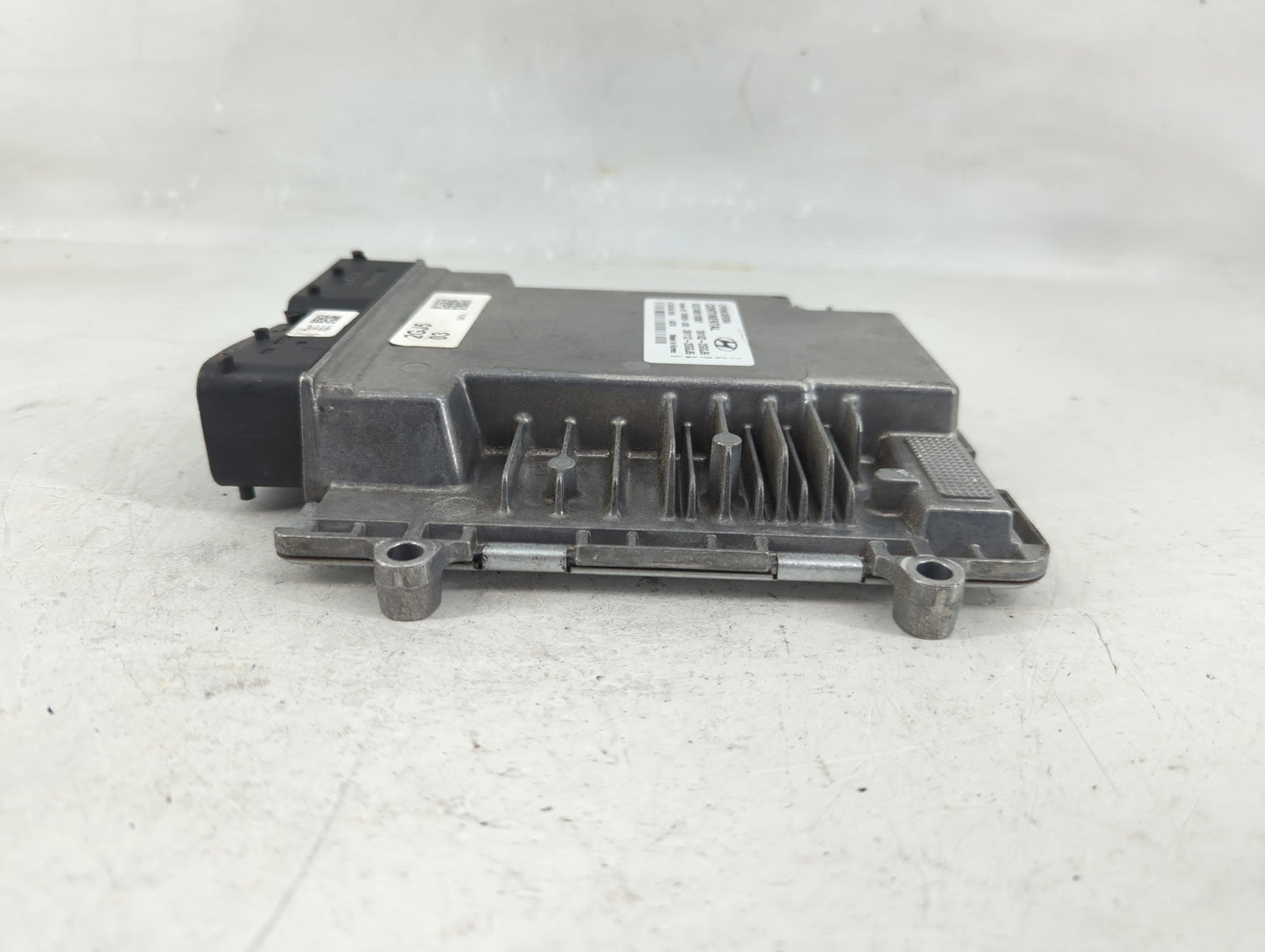 2018-2019 Hyundai Sonata PCM Engine Control Computer ECU ECM PCU OEM P/N:39112-2GGJ5 39102-2GGJ5 Fits Fits 2018 2019 OEM Use