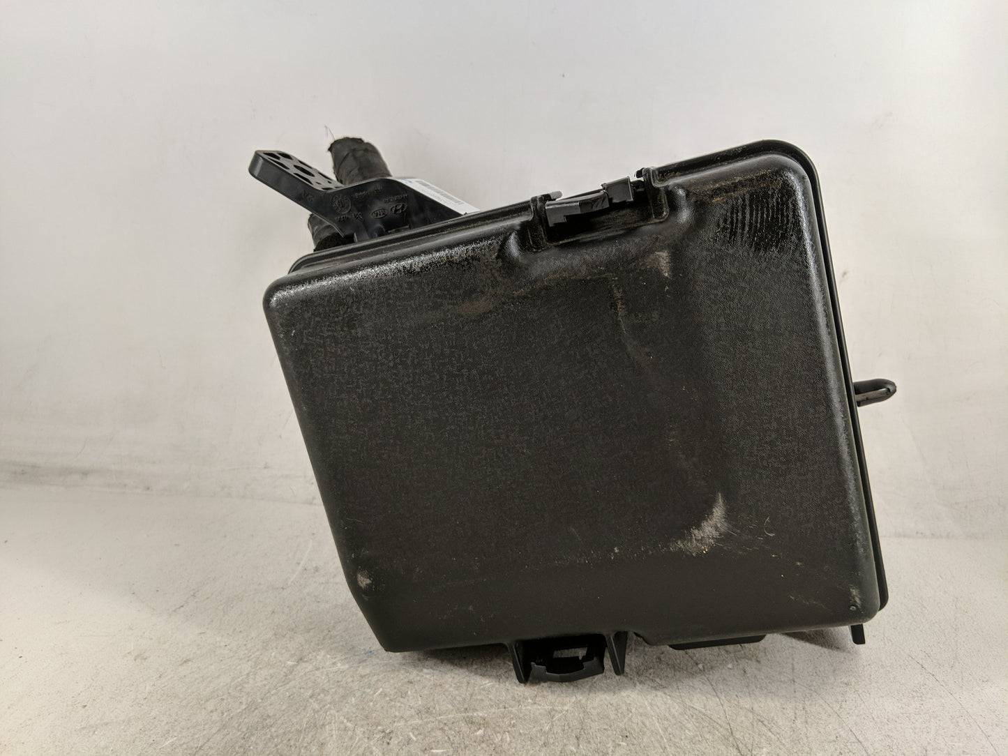 2018-2019 Hyundai Sonata Fusebox Fuse Box Panel Relay Module P/N:6423-0102-7-000 Fits Fits 2018 2019 OEM Used Auto Parts - O