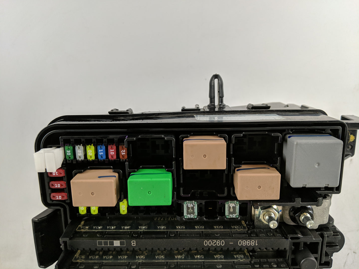 2018-2019 Hyundai Sonata Fusebox Fuse Box Panel Relay Module P/N:6423-0102-7-000 Fits Fits 2018 2019 OEM Used Auto Parts - O