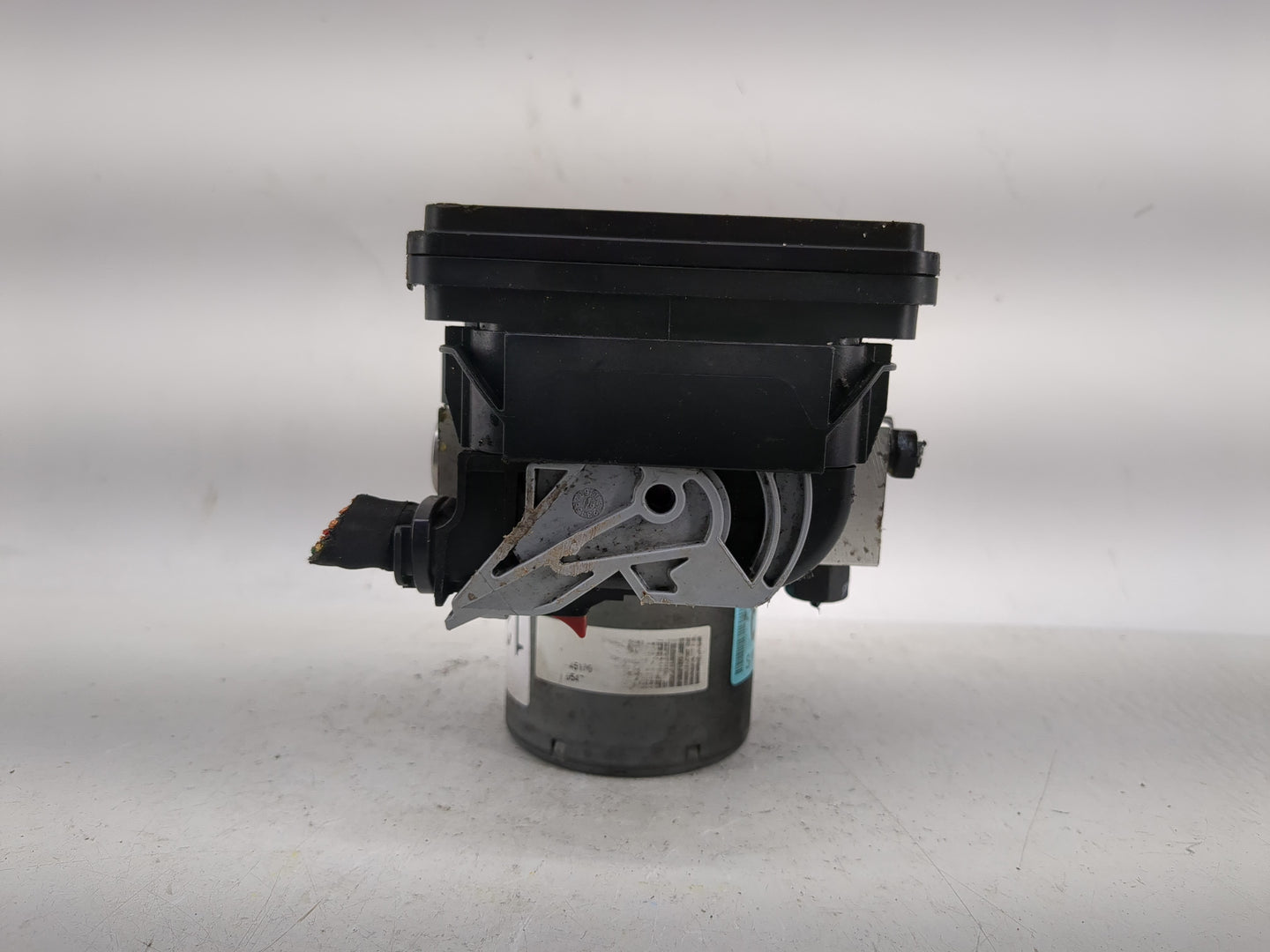 2018-2019 Hyundai Sonata ABS Pump Control Module Replacement P/N:58920-C2210 C2589-20520, C2589-30520 Fits Fits 2018 2019 OE