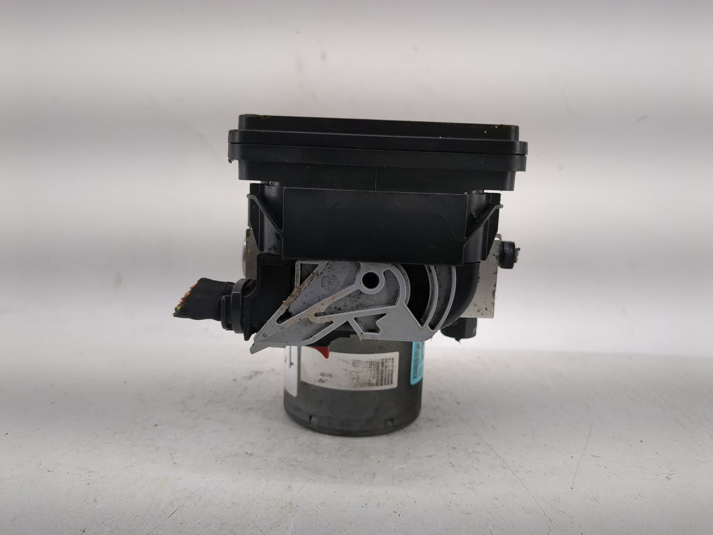 2018-2019 Hyundai Sonata ABS Pump Control Module Replacement P/N:58920-C2210 C2589-20520, C2589-30520 Fits Fits 2018 2019 OE