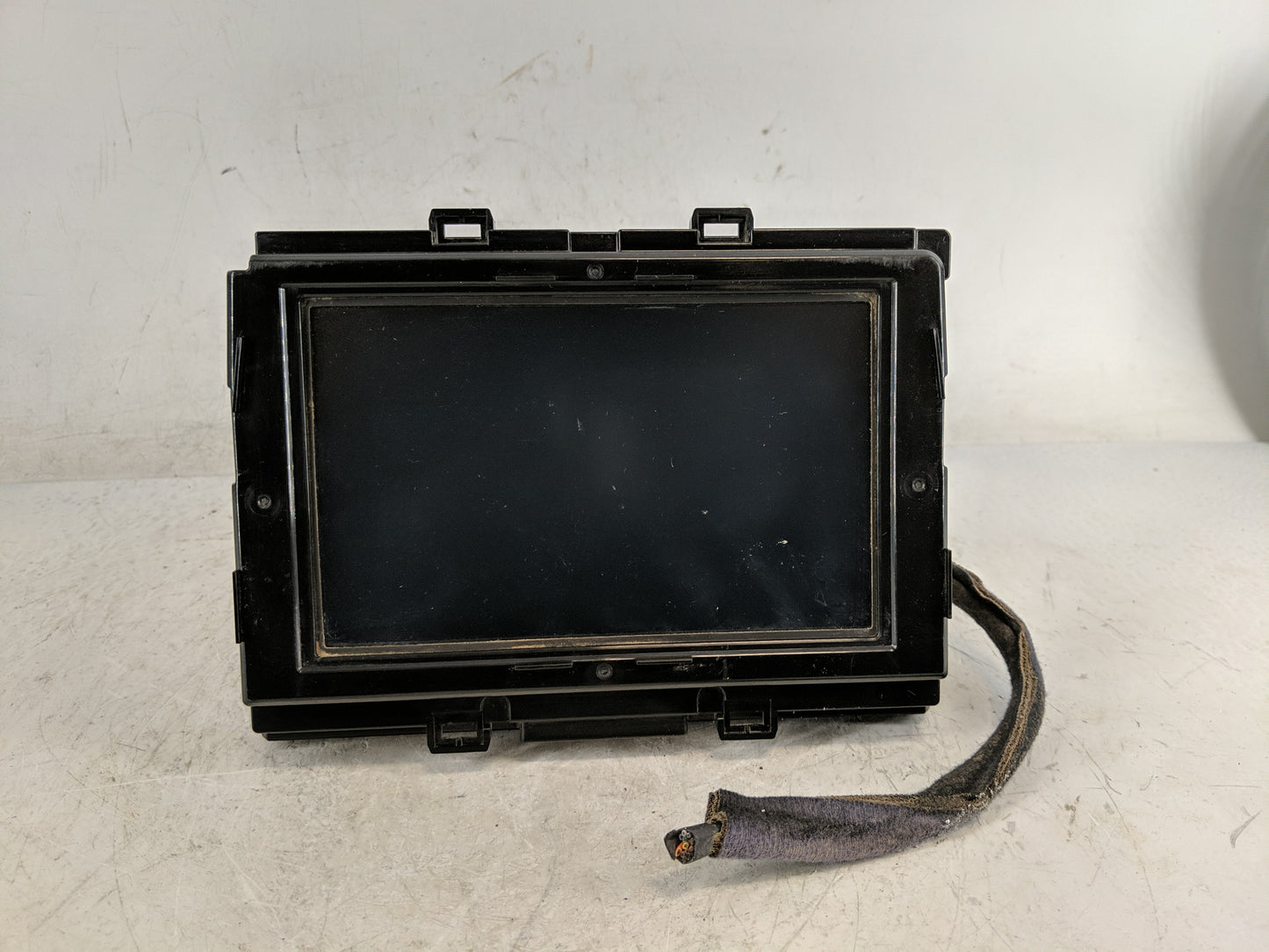 2018-2019 Hyundai Sonata Radio AM FM Cd Player Receiver Replacement P/N:96160C2UA04X Fits Fits 2018 2019 OEM Used Auto Parts