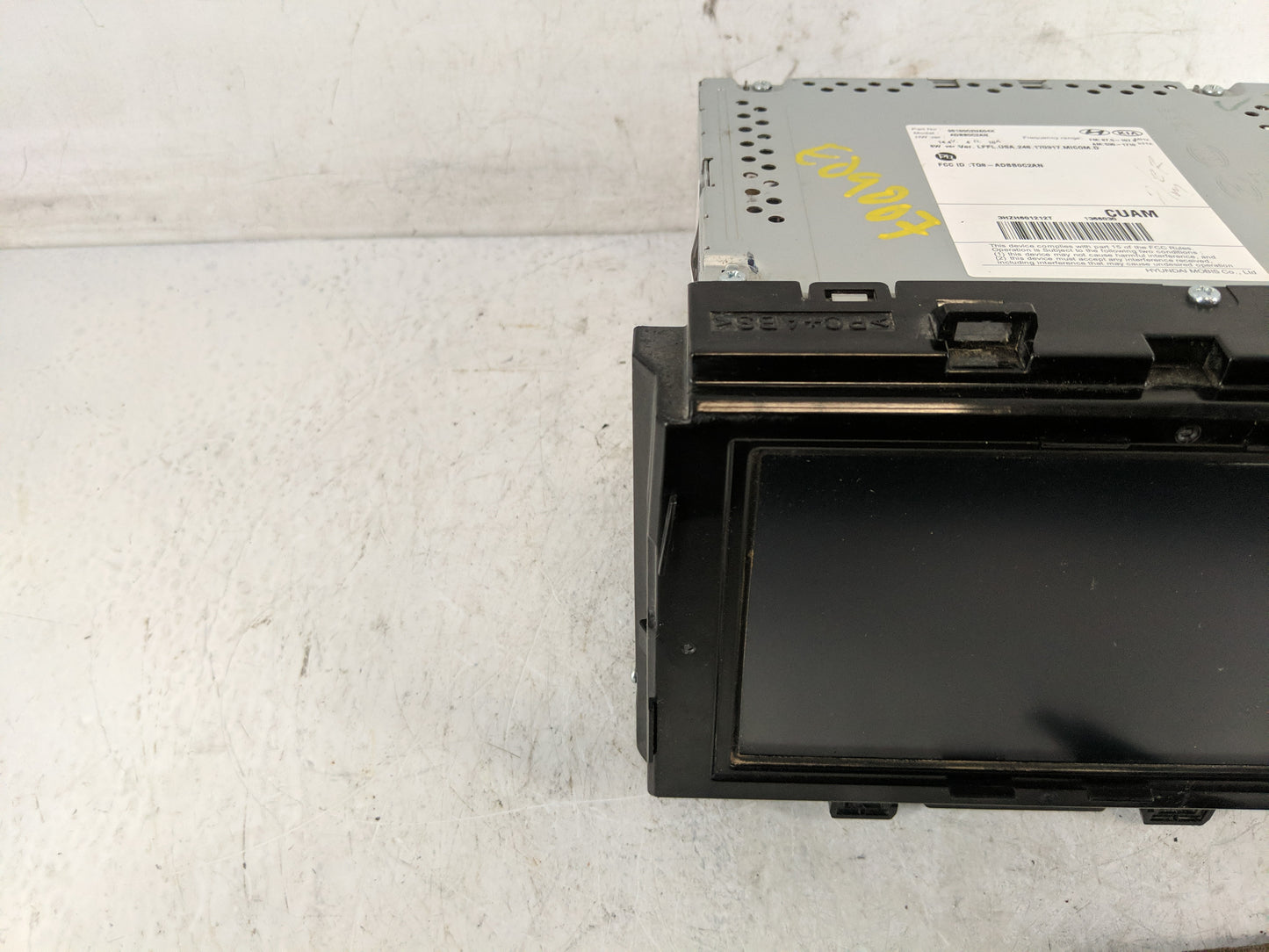 2018-2019 Hyundai Sonata Radio AM FM Cd Player Receiver Replacement P/N:96160C2UA04X Fits Fits 2018 2019 OEM Used Auto Parts