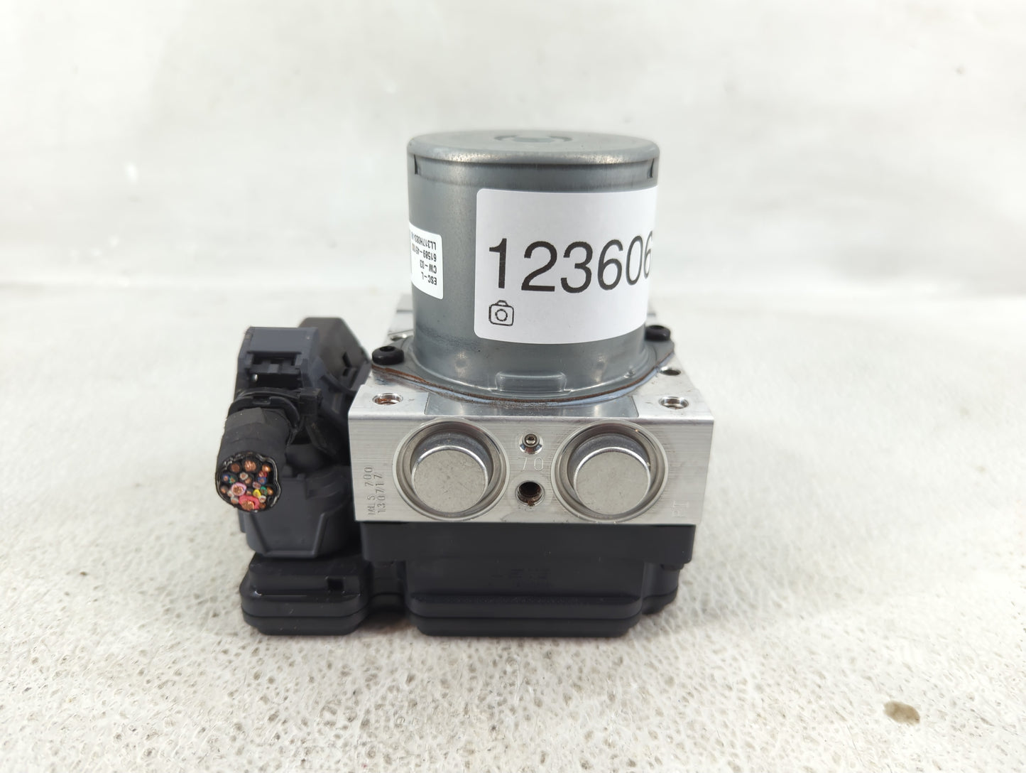 2018-2019 Hyundai Sonata ABS Pump Control Module Replacement P/N:C2589-30520 Fits Fits 2018 2019 OEM Used Auto Parts - Oemus