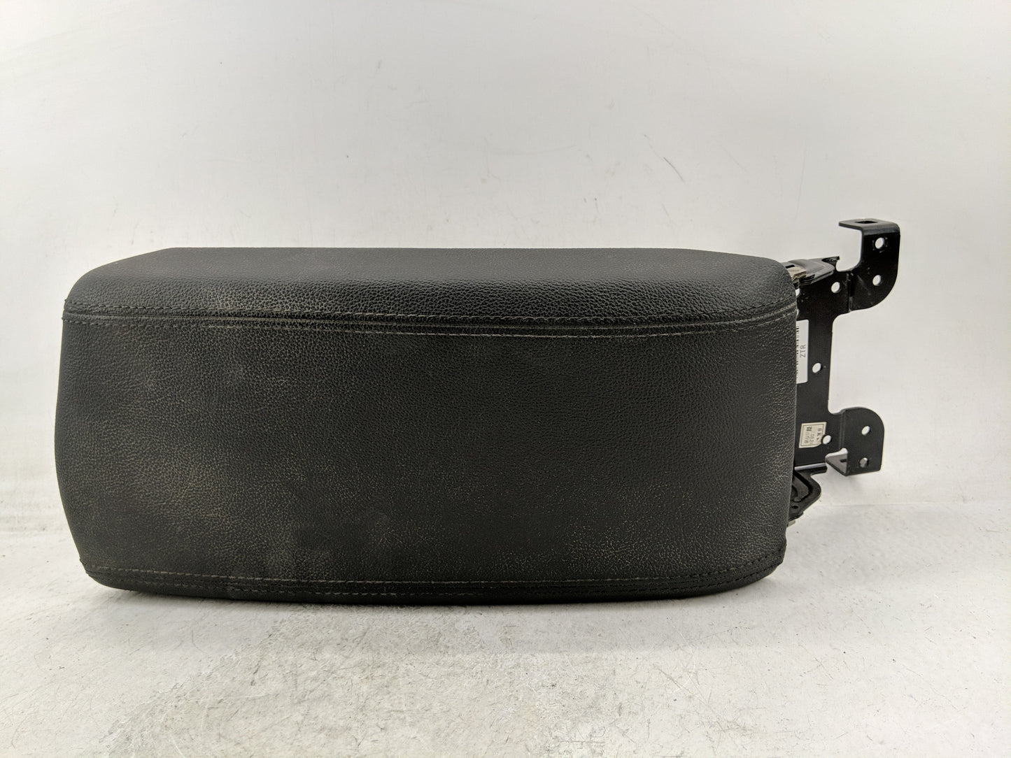 2018 Hyundai Sonata Center Console Armrest Cover Lid Fits OEM Used Auto Parts - Oemusedautoparts1.com