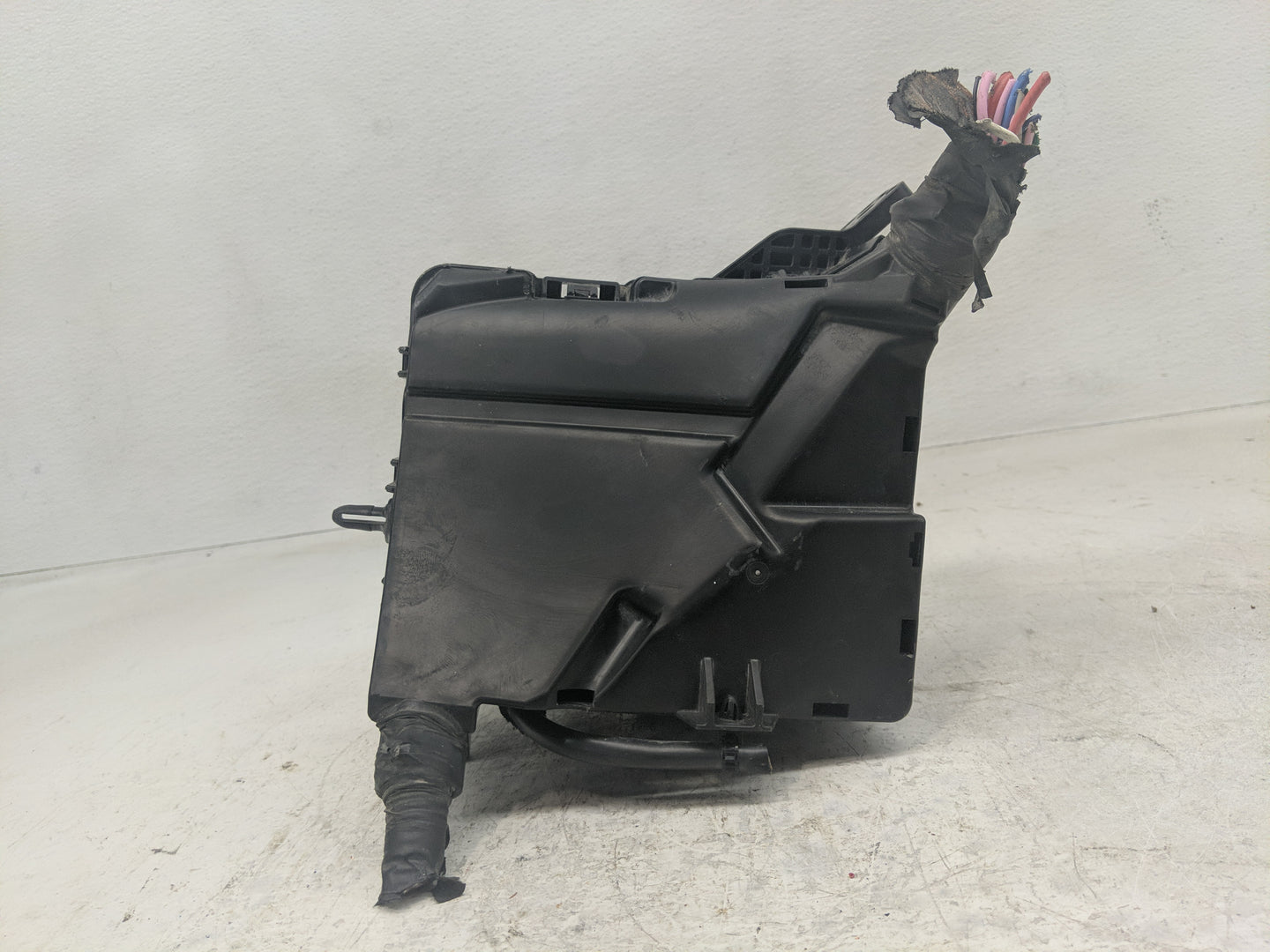 2018 Hyundai Sonata Fusebox Fuse Box Panel Relay Module P/N:TQ3137020127 Fits OEM Used Auto Parts - Oemusedautoparts1.com