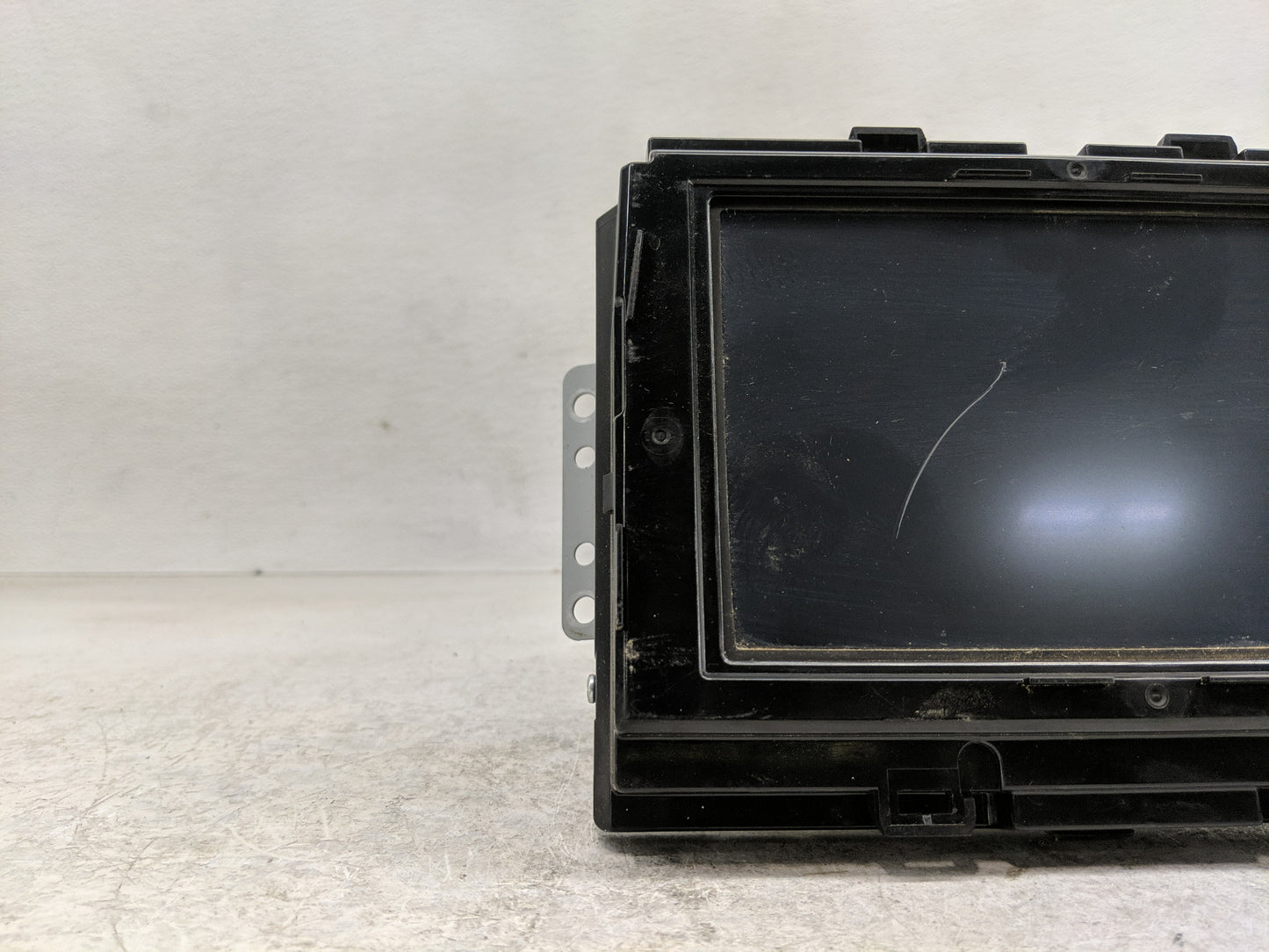 2018-2019 Hyundai Sonata Radio AM FM Cd Player Receiver Replacement P/N:96160C2UA04X Fits Fits 2018 2019 OEM Used Auto Parts