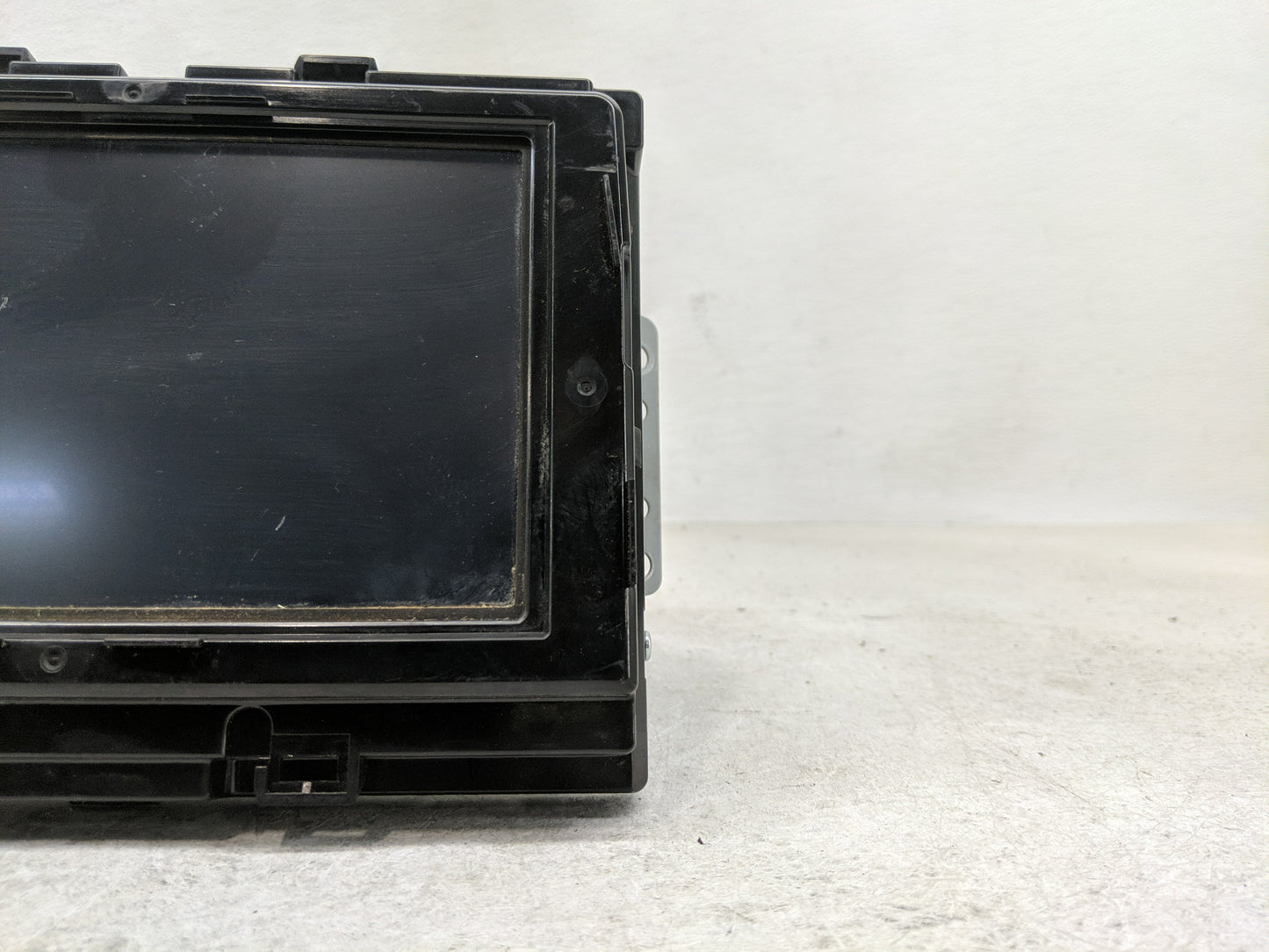 2018-2019 Hyundai Sonata Radio AM FM Cd Player Receiver Replacement P/N:96160C2UA04X Fits Fits 2018 2019 OEM Used Auto Parts