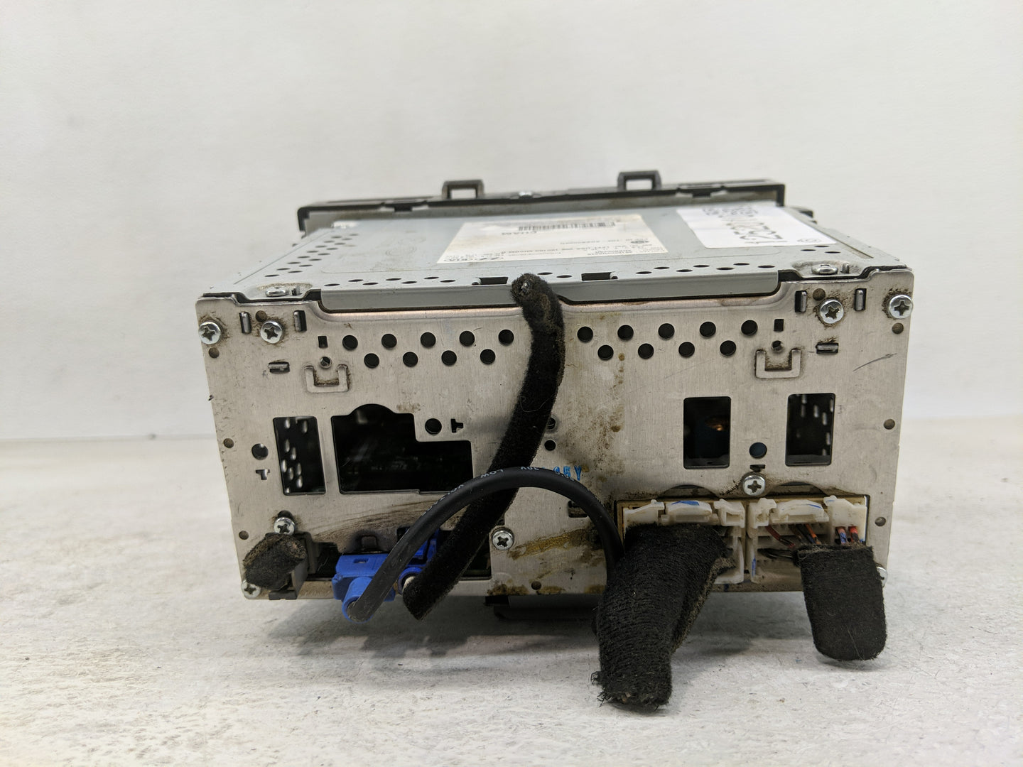 2018-2019 Hyundai Sonata Radio AM FM Cd Player Receiver Replacement P/N:96160C2UA04X Fits Fits 2018 2019 OEM Used Auto Parts