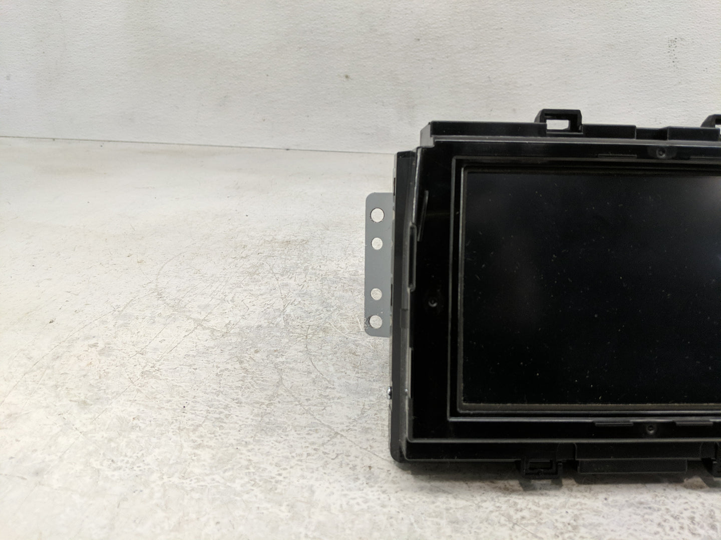 2018-2019 Hyundai Sonata Radio AM FM Cd Player Receiver Replacement P/N:96160C2UB04X Fits Fits 2018 2019 OEM Used Auto Parts