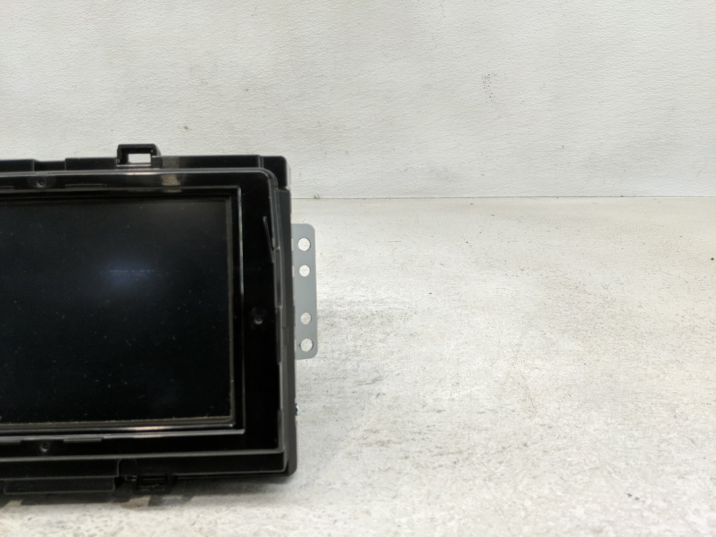 2018-2019 Hyundai Sonata Radio AM FM Cd Player Receiver Replacement P/N:96160C2UB04X Fits Fits 2018 2019 OEM Used Auto Parts