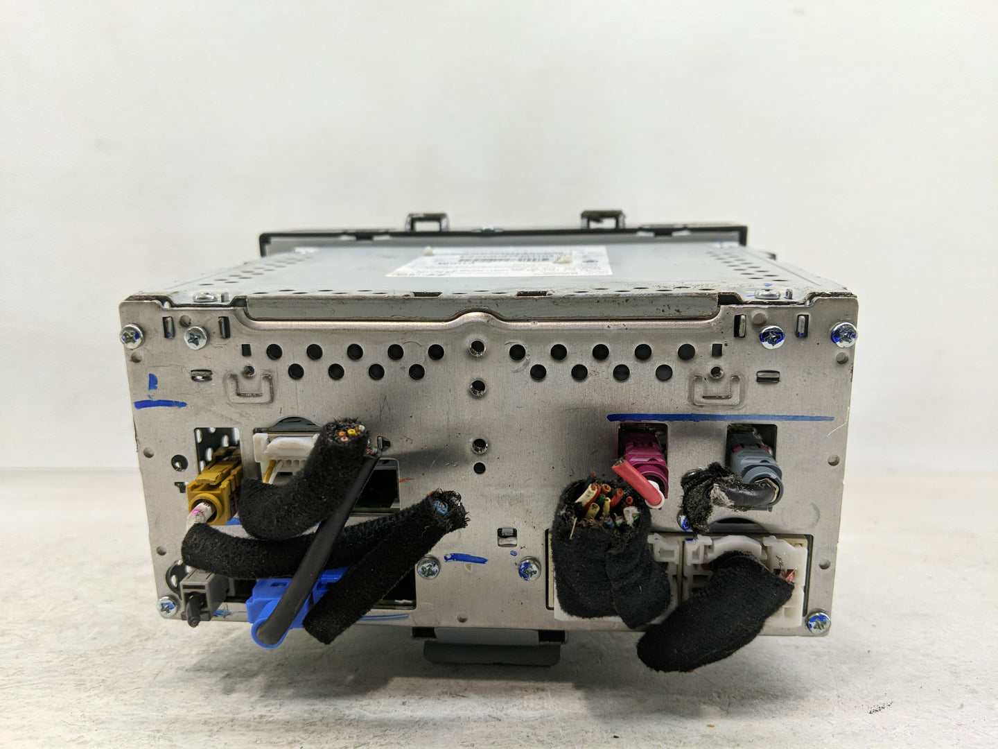 2018-2019 Hyundai Sonata Radio AM FM Cd Player Receiver Replacement P/N:96160C2UB04X Fits Fits 2018 2019 OEM Used Auto Parts