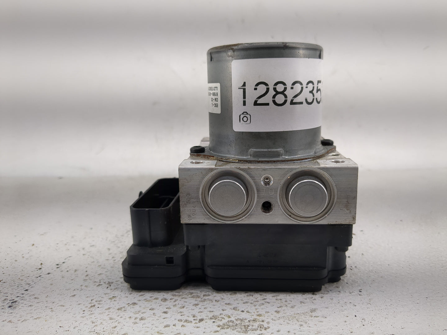 2018-2019 Hyundai Sonata ABS Pump Control Module Replacement P/N:61589-45100 Fits Fits 2018 2019 OEM Used Auto Parts - Oemus