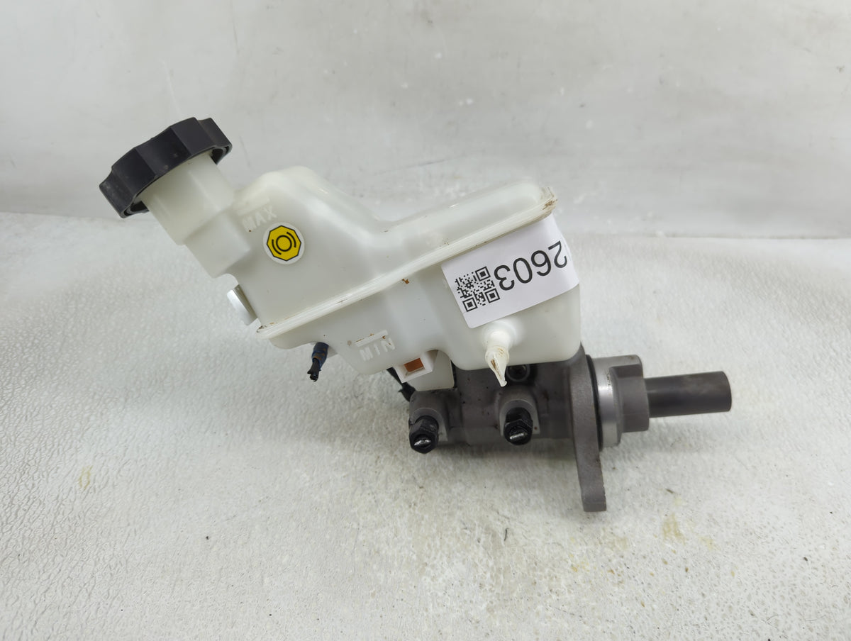 2015-2019 Hyundai Sonata Brake Master Cylinder 1312603 - Oemusedautoparts1.com