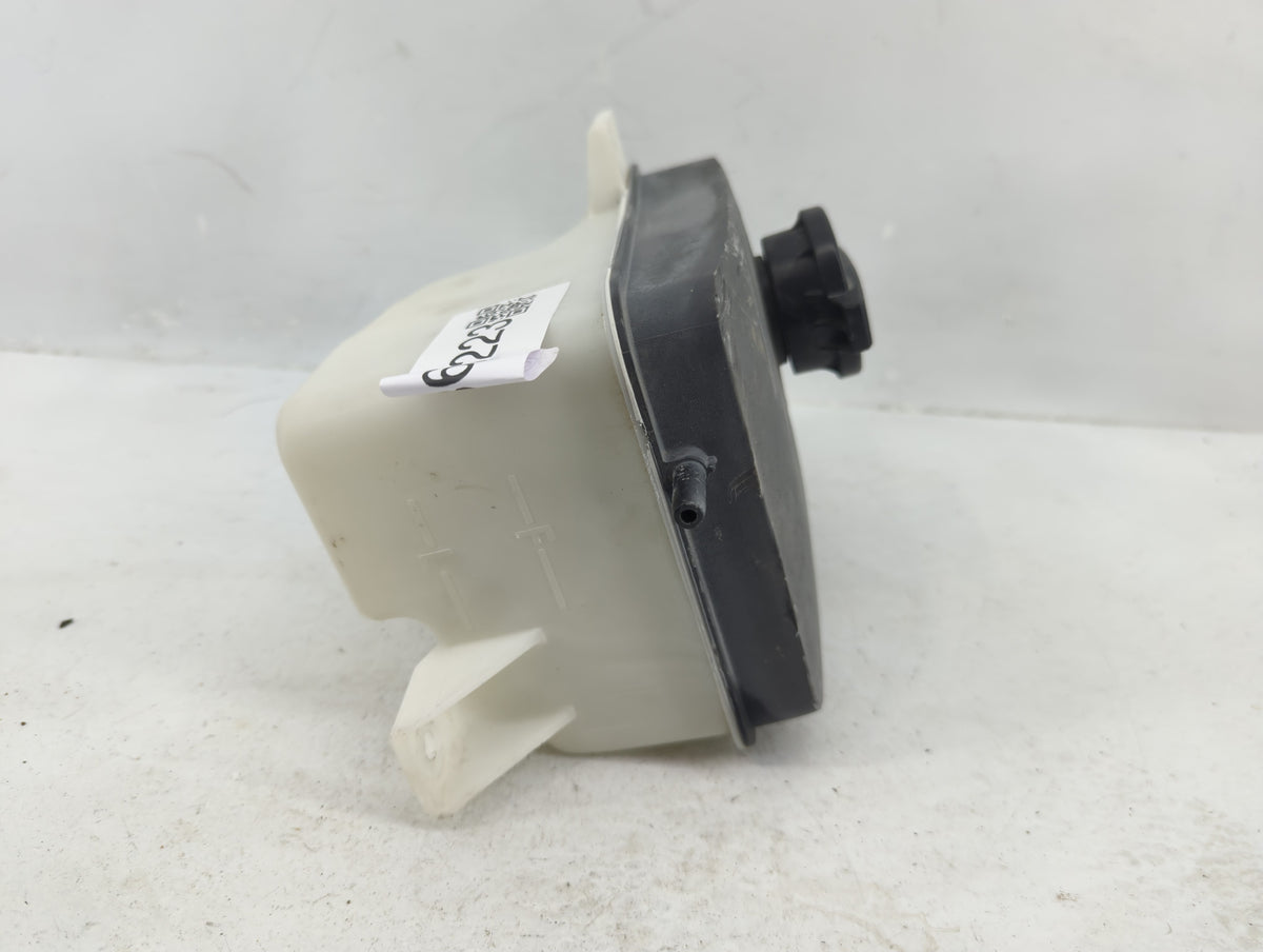 2015-2019 Hyundai Sonata Radiator Coolant Overflow Expansion Tank Bottle 1369223 - Oemusedautoparts1.com