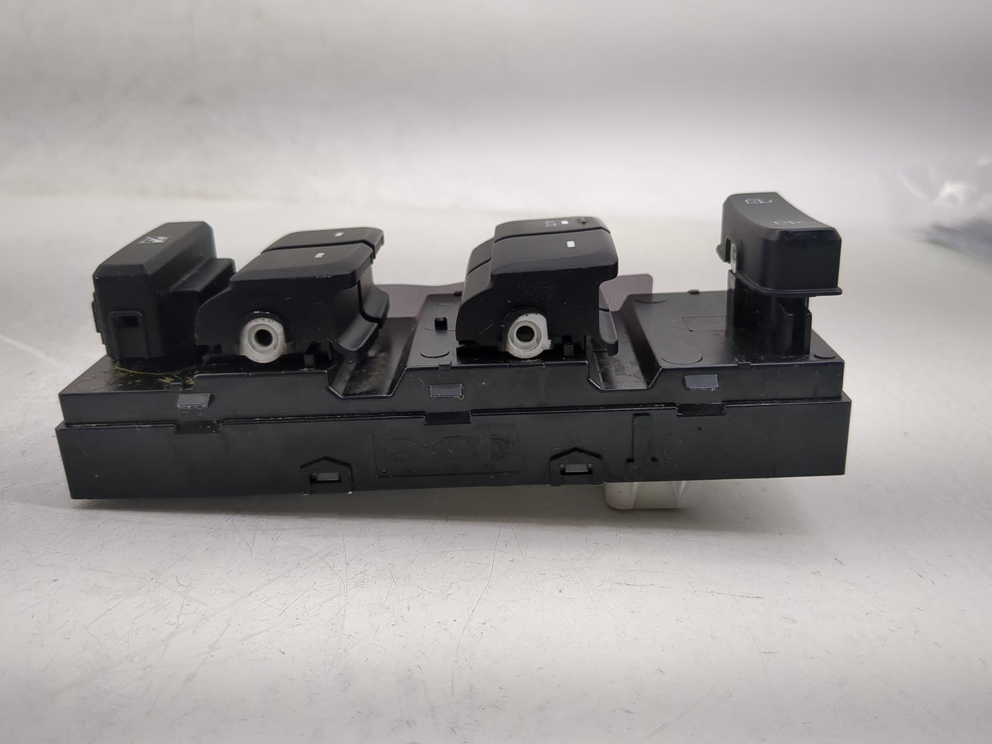2015-2019 Hyundai Sonata Master Power Window Switch Replacement Driver Side Left P/N:93570-C1000 Fits OEM Used Auto Parts - 