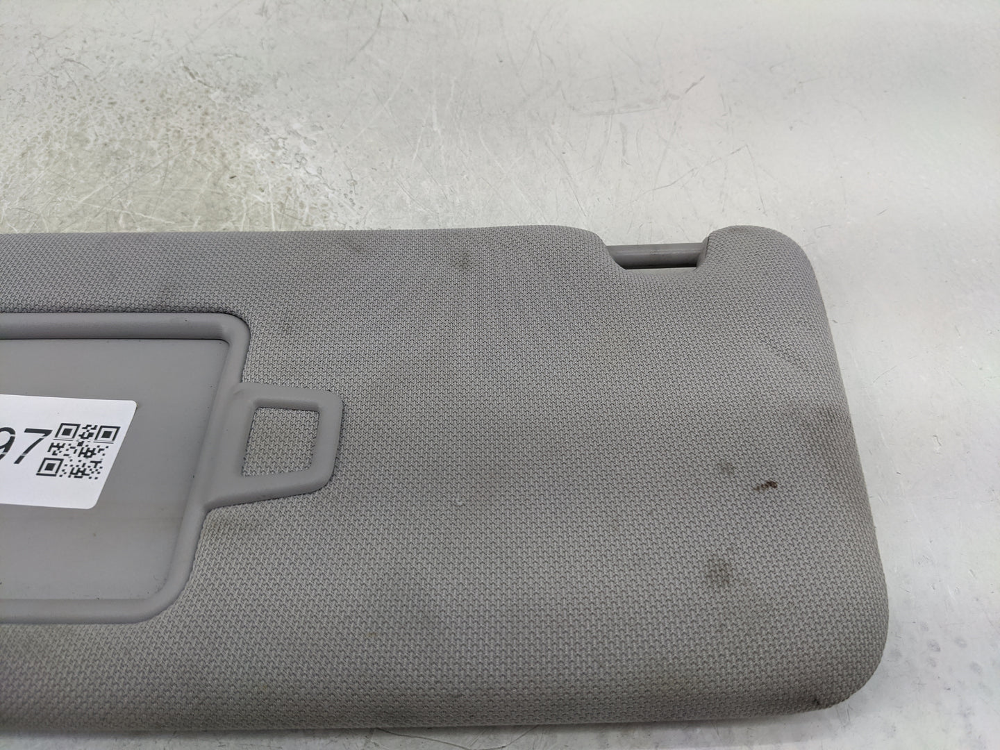 2015-2019 Hyundai Sonata Sun Visor Shade Replacement Driver Left Mirror Fits Fits 2015 2016 2017 2018 2019 OEM Used Auto Par