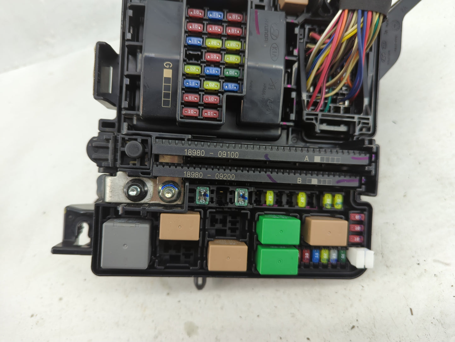 2018-2019 Hyundai Sonata Fusebox Fuse Box Panel Relay Module Fits Fits 2018 2019 OEM Used Auto Parts - Oemusedautoparts1.com