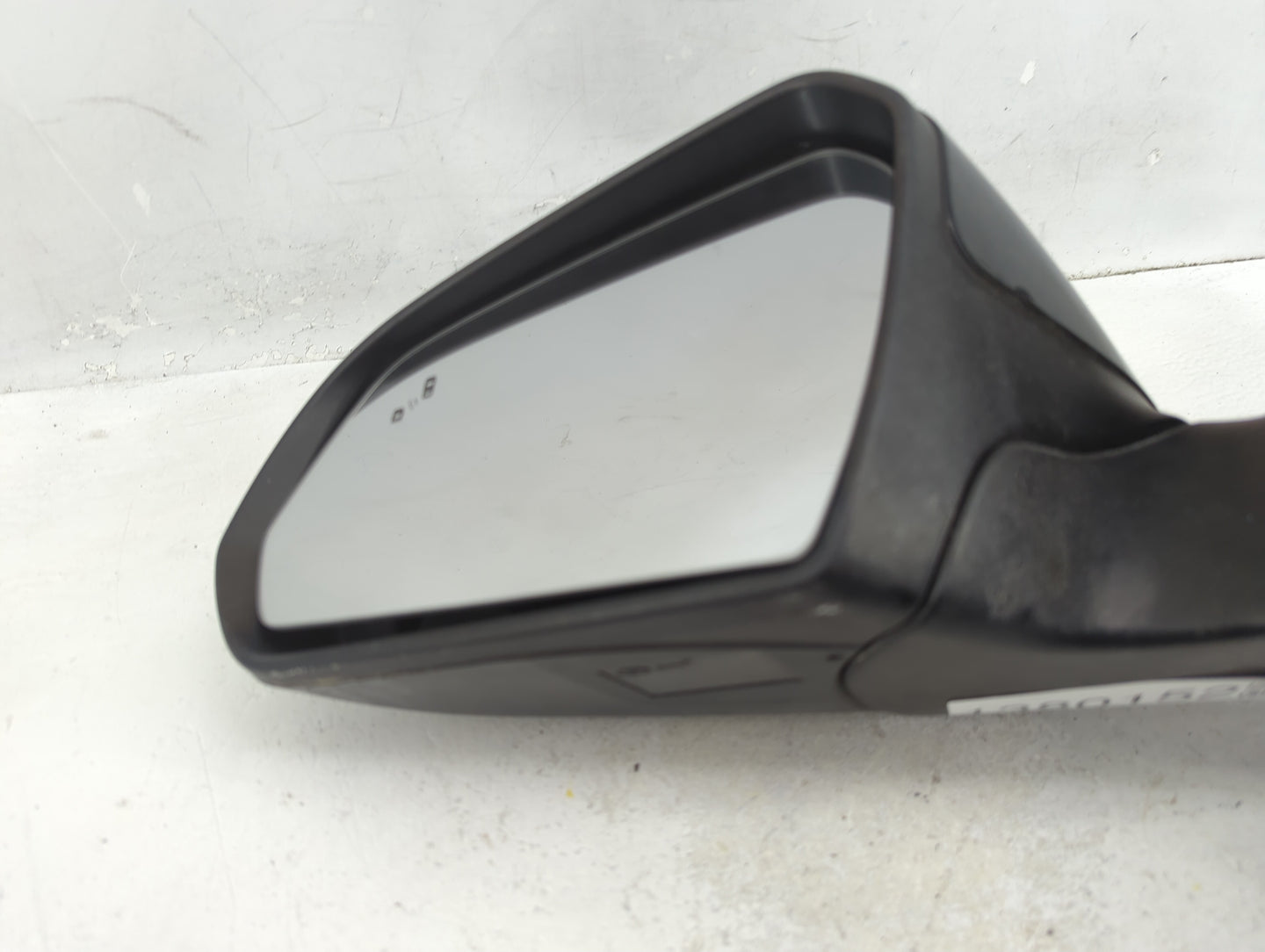 2018-2019 Hyundai Sonata Driver Side View Mirror - Left Door Mirror OEM Used - Oemusedautoparts1.com