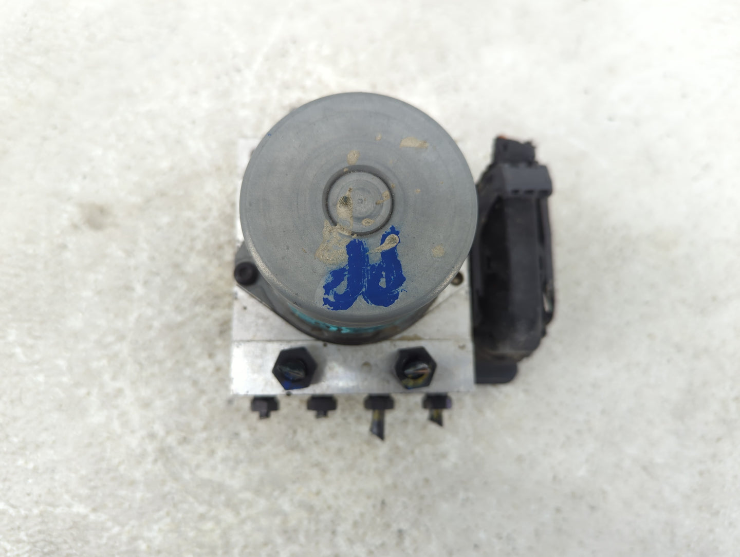 2018-2019 Hyundai Sonata ABS Pump Control Module Replacement P/N:58920-C2210 Fits Fits 2018 2019 OEM Used Auto Parts - Oemus
