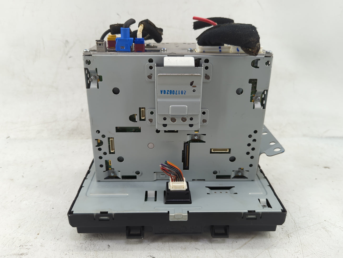 2018-2019 Hyundai Sonata Radio AM FM Cd Player Receiver Replacement Fits Fits 2018 2019 OEM Used Auto Parts - Oemusedautopar