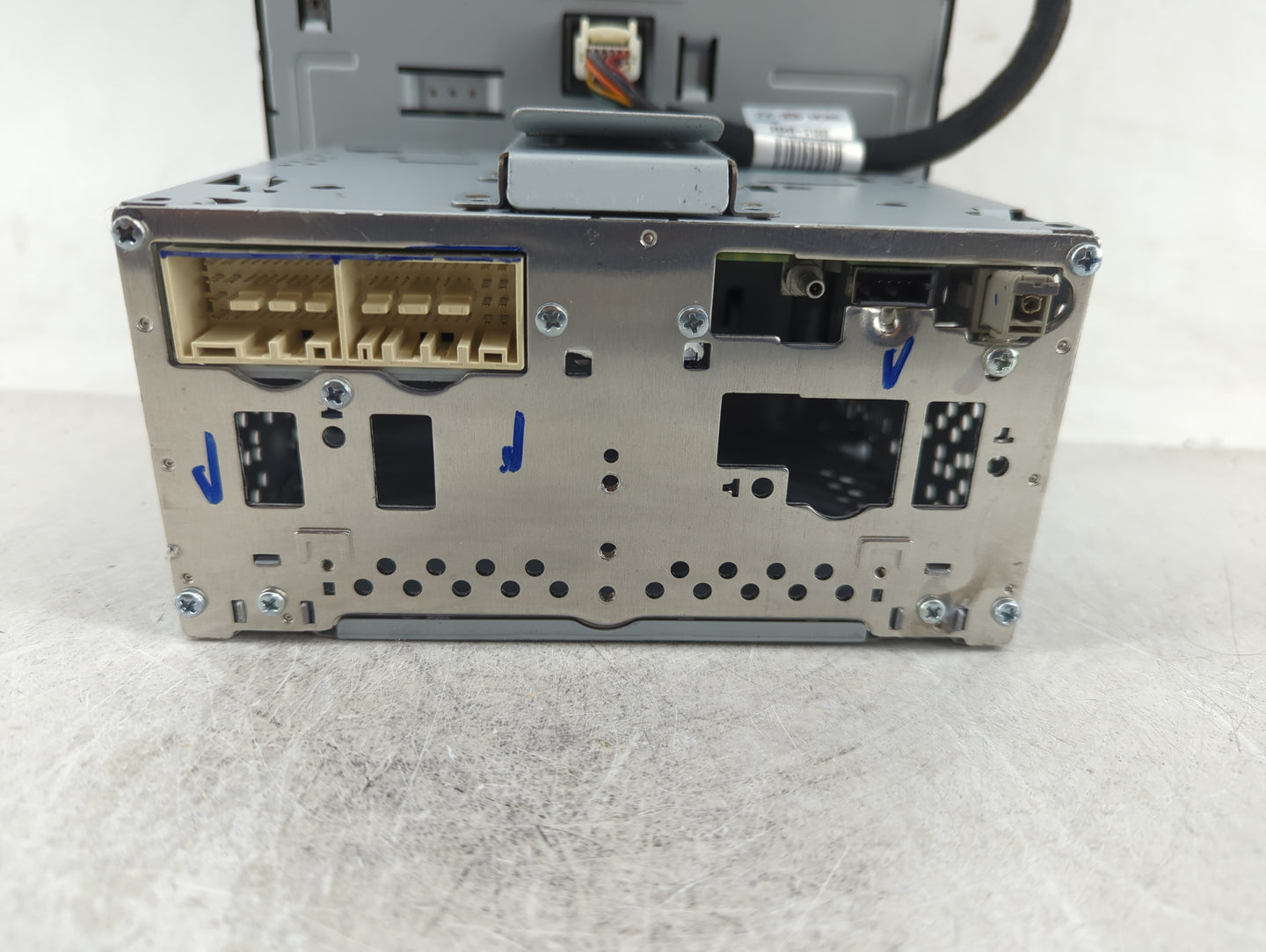 2018 Hyundai Sonata Radio AM FM Cd Player Receiver Replacement P/N:96545-C1000 96160C2UA04X Fits OEM Used Auto Parts - Oemus